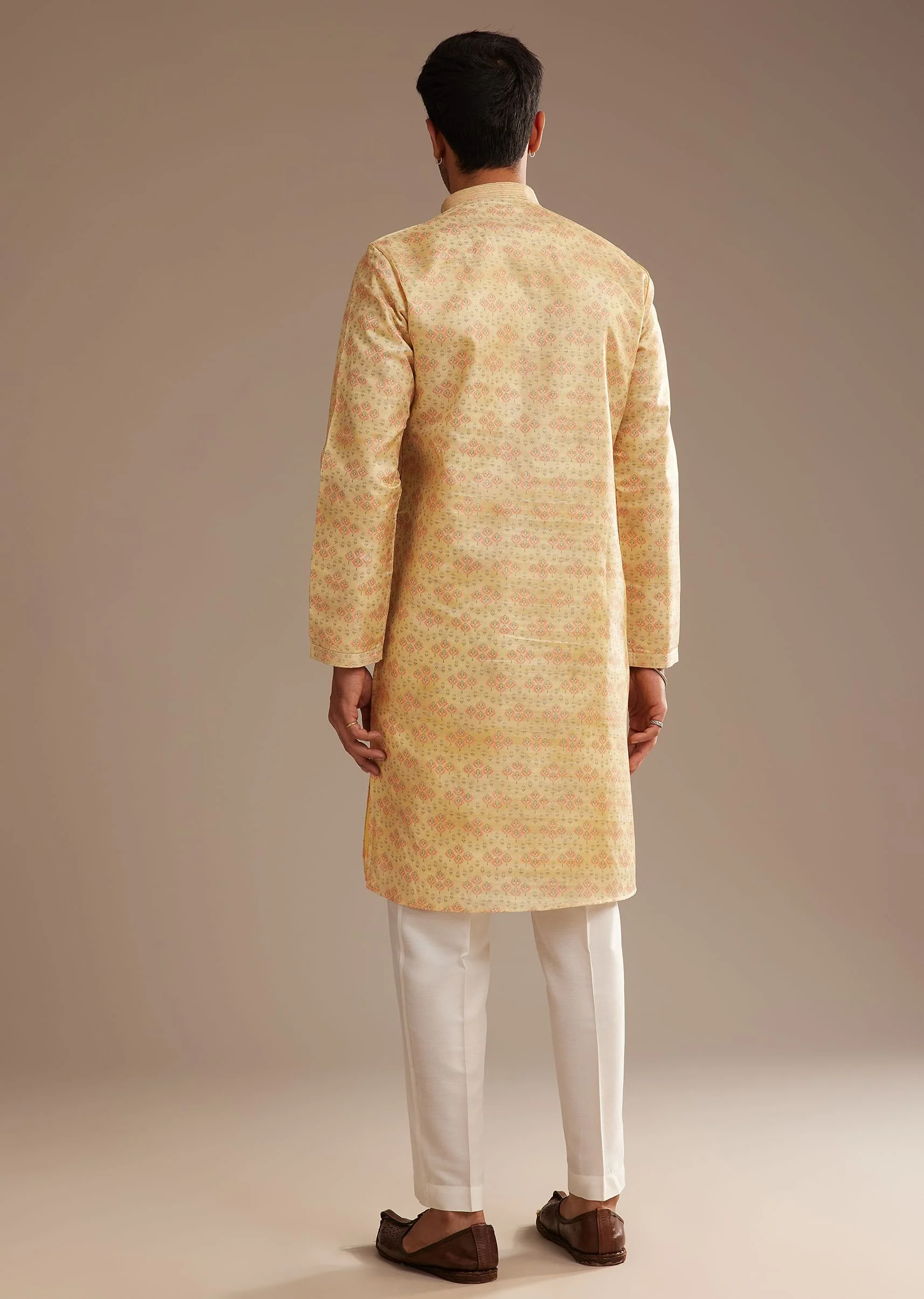 Light Yellow Silk Abstract Printed Kurta Set - Image 5