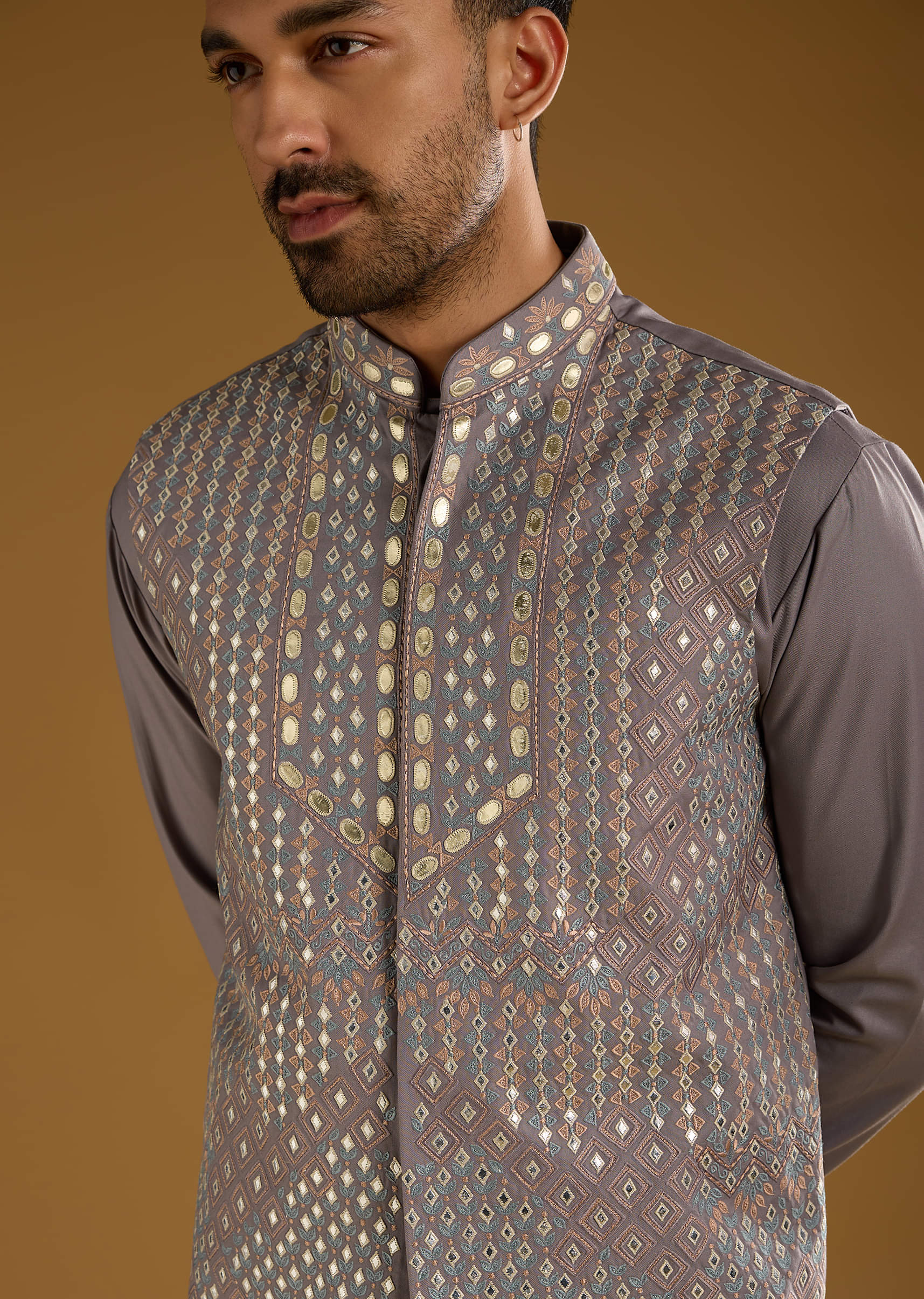 Lilac Rayon Kurta Jacket Set For Men With Resham And Gota Work - Image 2