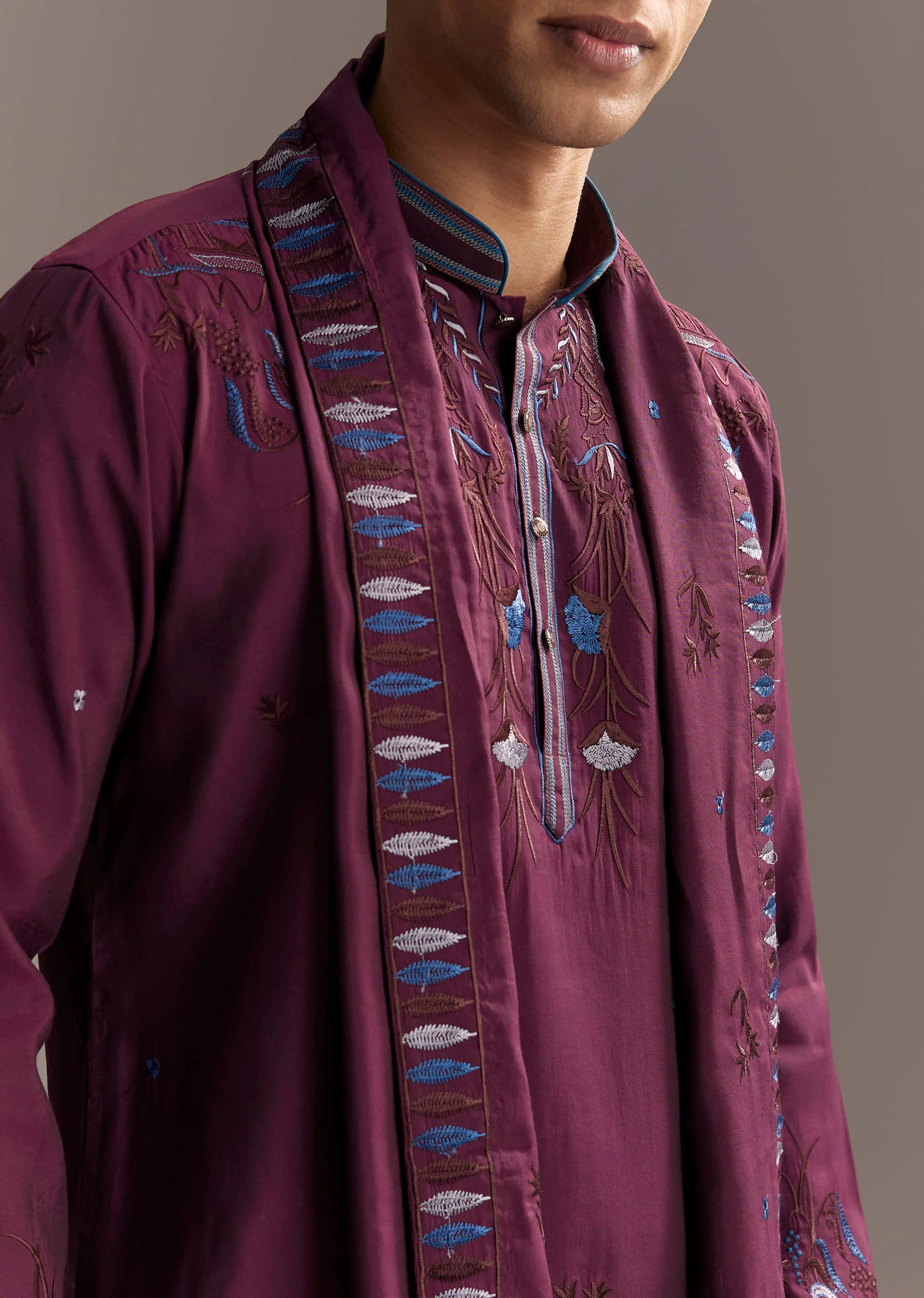 Magenta Kurta Set For Men With Thread Embroidery - Image 2