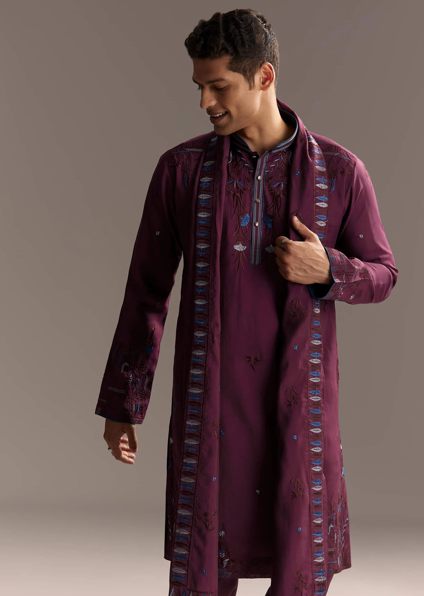 Magenta Kurta Set For Men With Thread Embroidery - Image 5