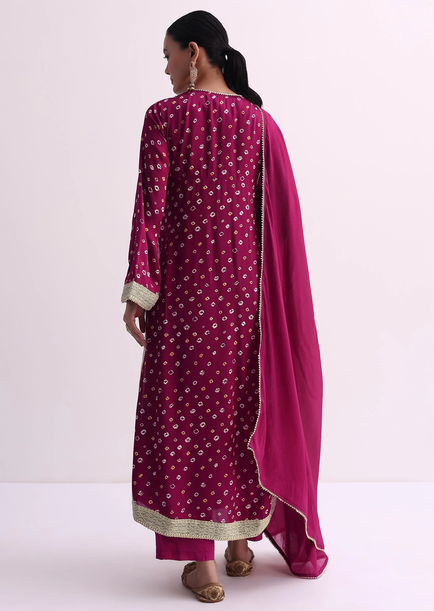 Magenta Pink Bandhani Print Kurti Pant Set With Dupatta - Image 9