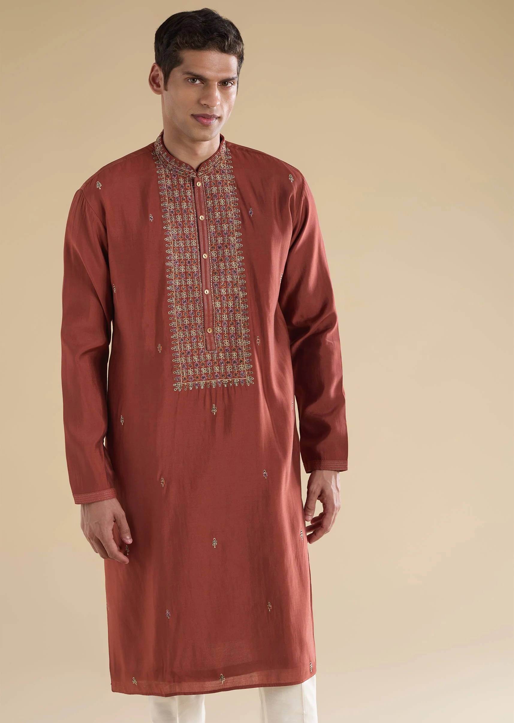 Maroon Embroidered Classic Kurta Set - Image 3