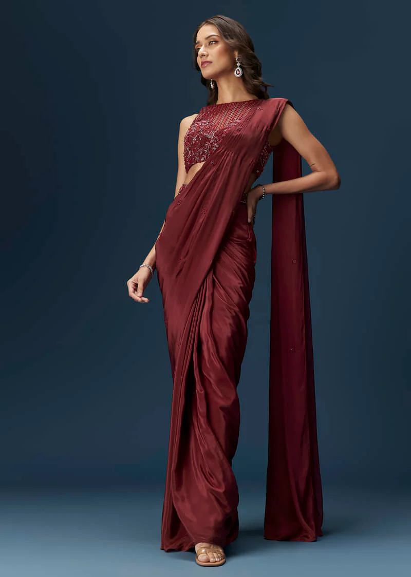 Maroon Ready Pleated Saree With High Neck Blouse - Image 4