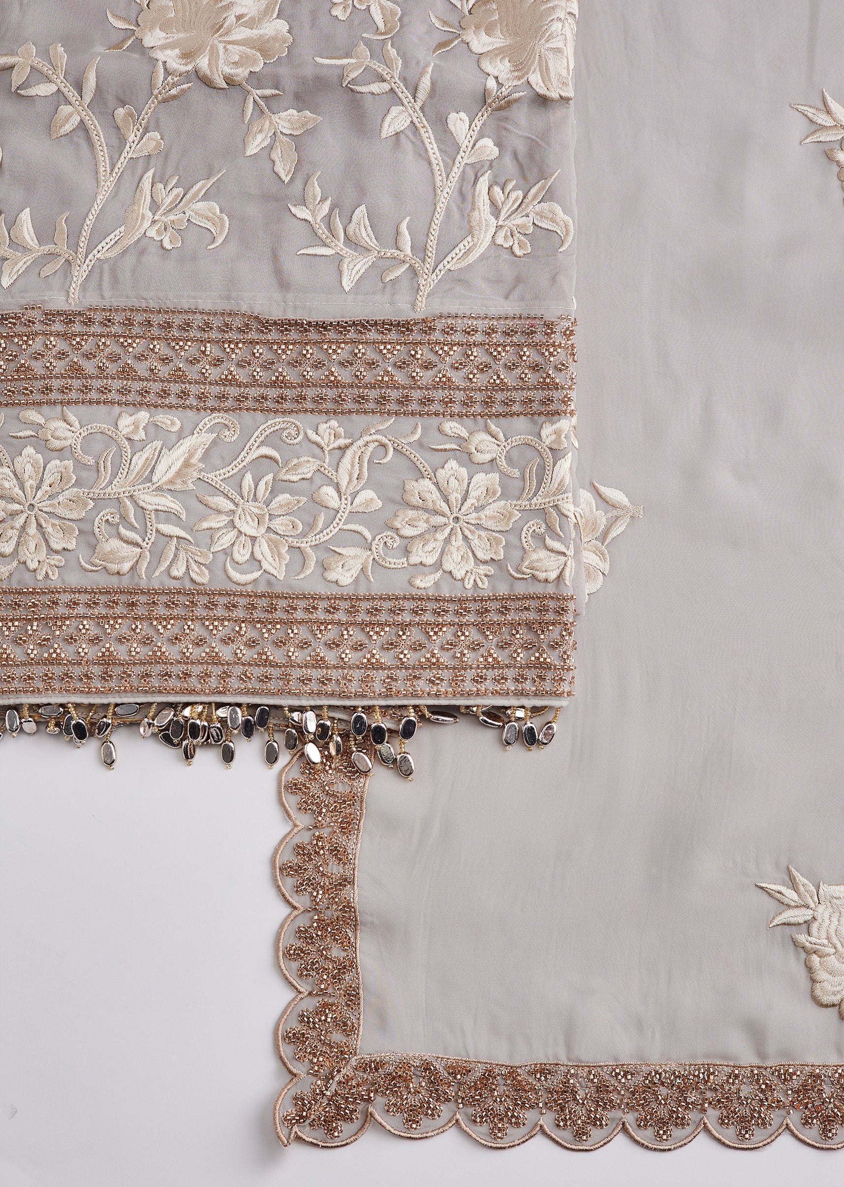 Mauve Embroidered Organza Unstitched Suit Set With Dupatta - Image 3