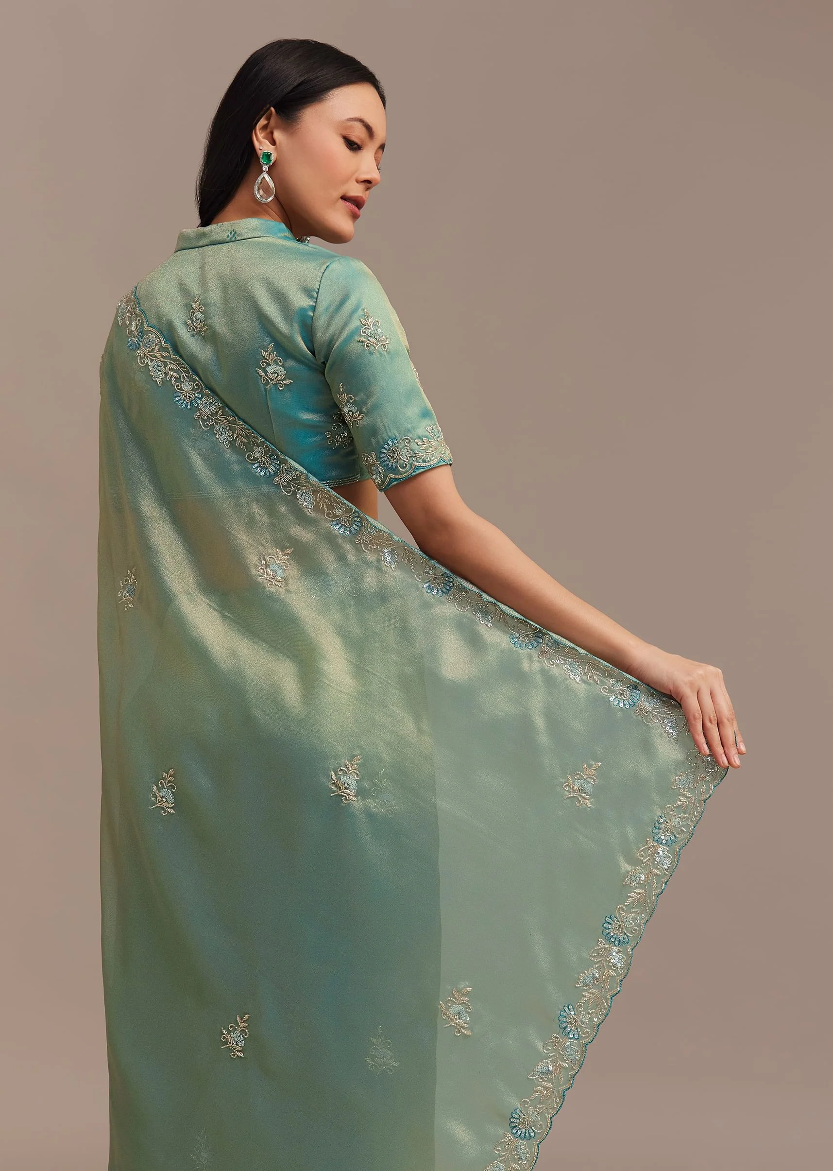 Metallic Sea Green Tissue Organza Saree With Embroidered Border - Image 6