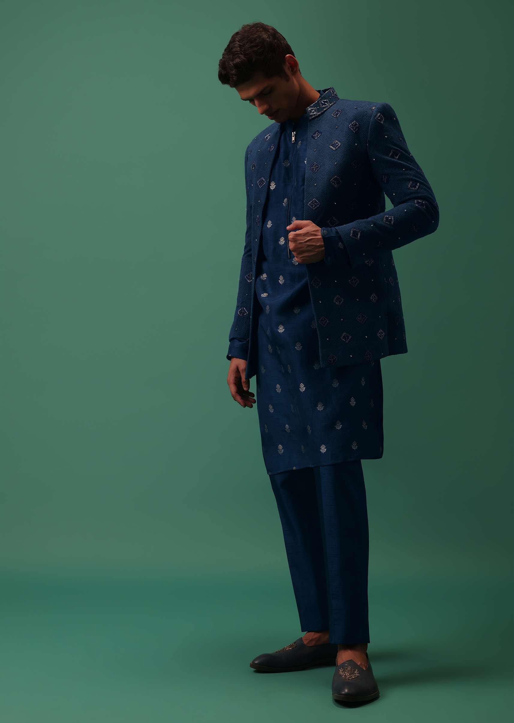 Midnight Blue Hand Embroidered Jodhpuri Set With Buta Brocade Kurta And Fusing Pants - Image 6