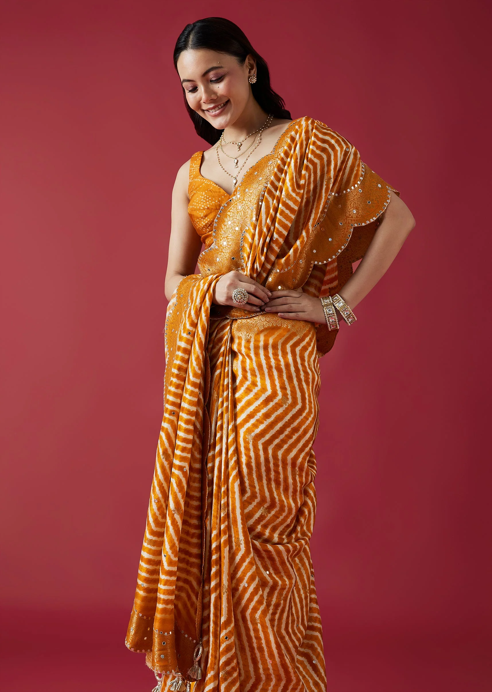 Mustard Yellow Leheriya Printed Saree With Mirror Border - Image 5