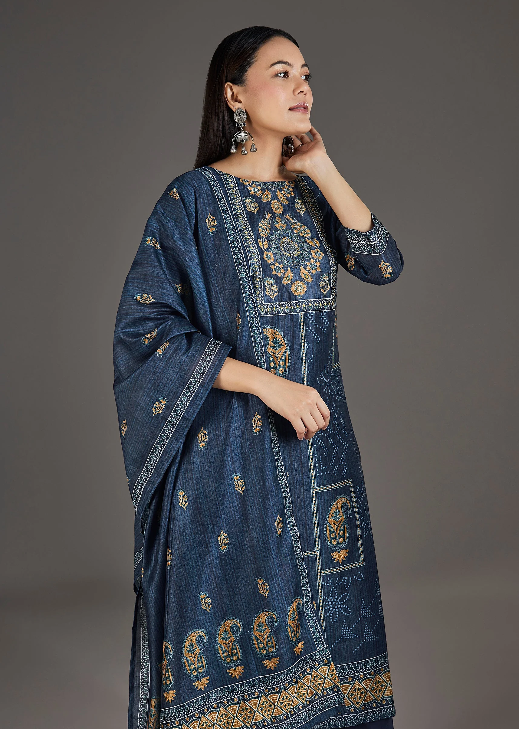 Navy Blue Chanderi Kurta Set With Zari Work - Image 4