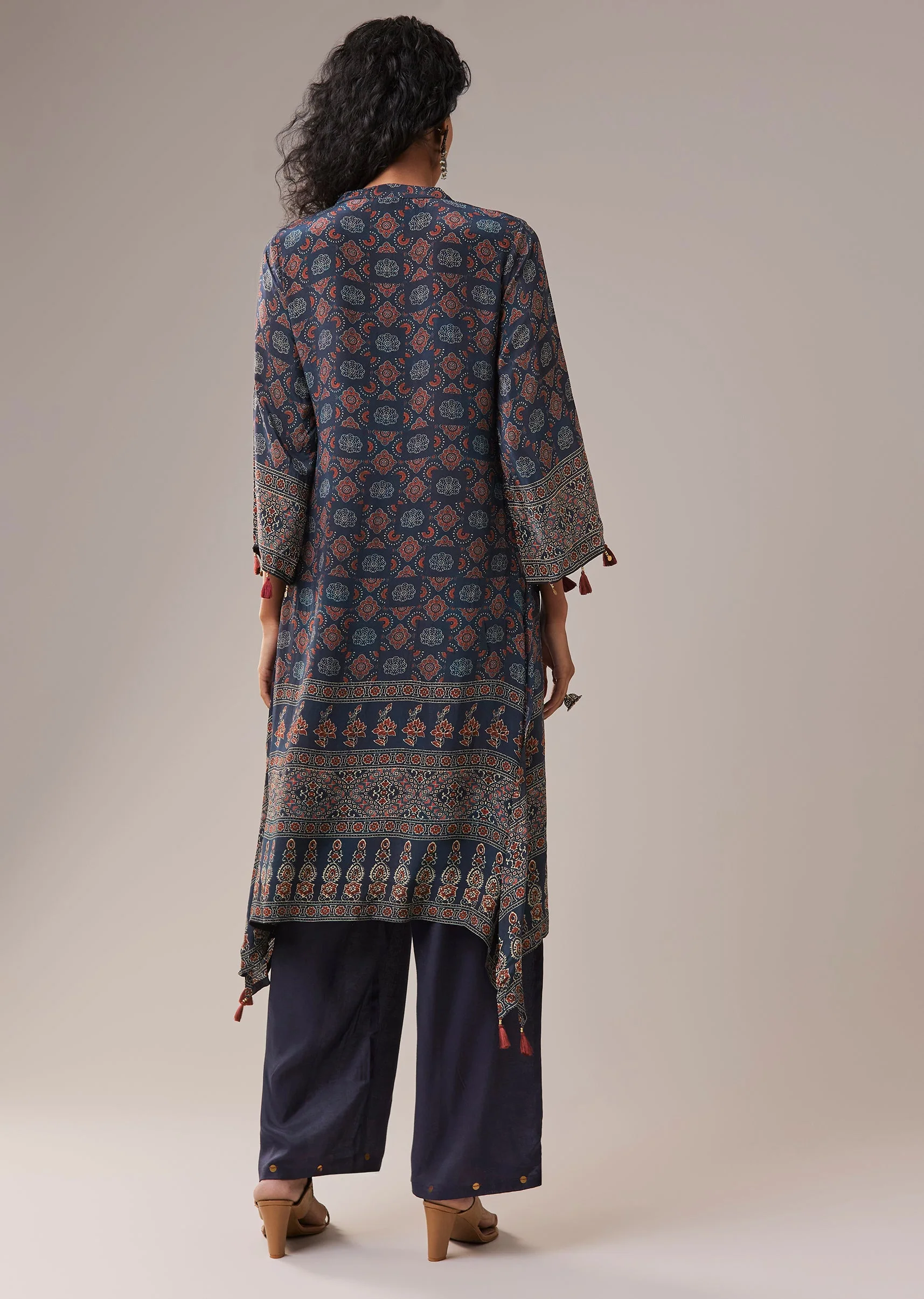 Navy Blue Indie Floral Print Kurta and Pant Set - Image 5