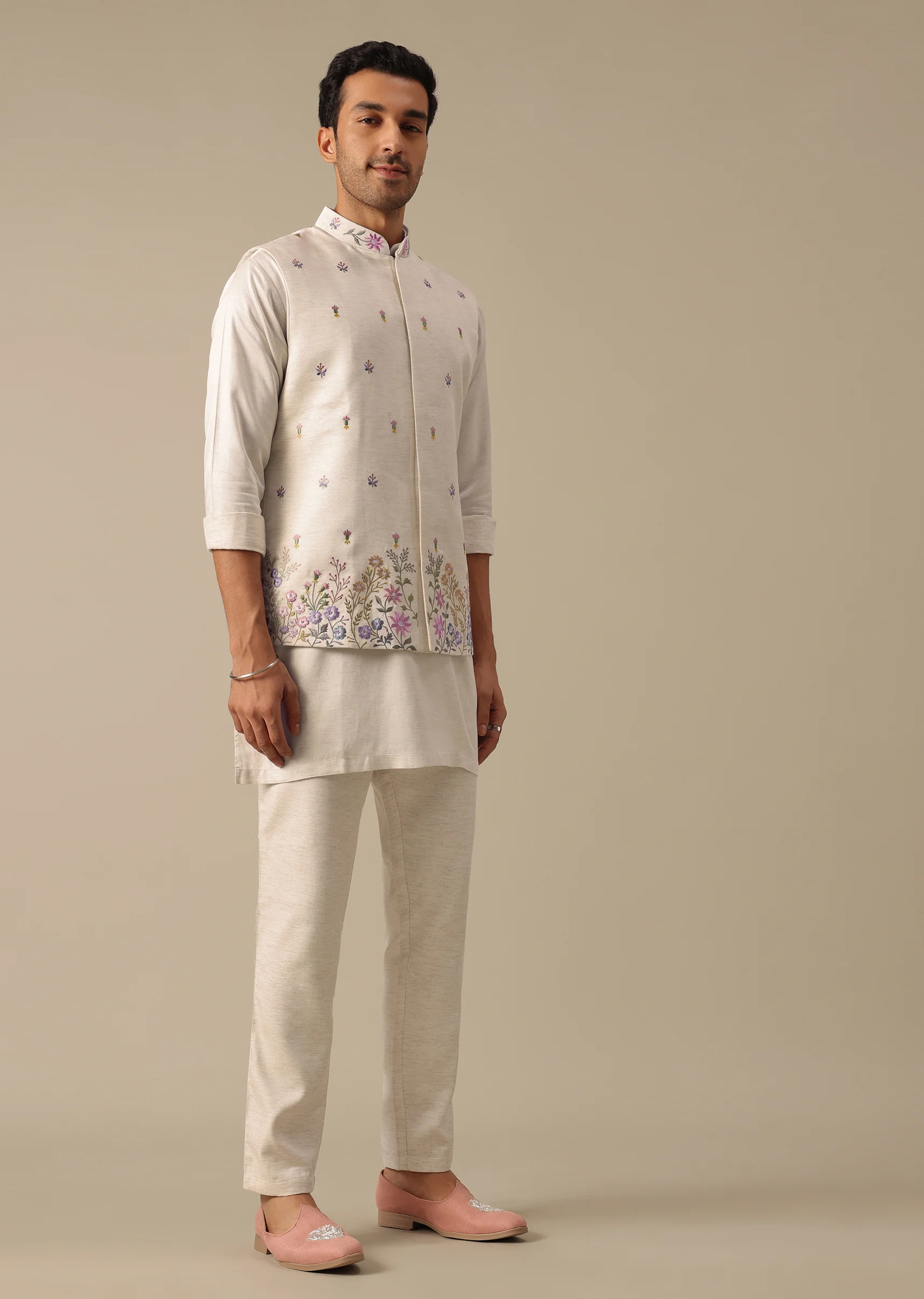 Off White Floral Embroidered Jacket Kurta Set - Image 4