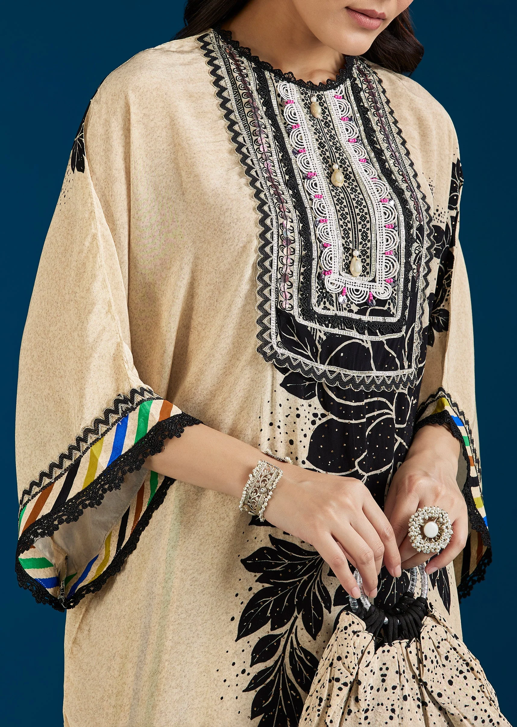 Off White Floral Printed Coord Set With Farshi Pant And Potli Bag - Image 2
