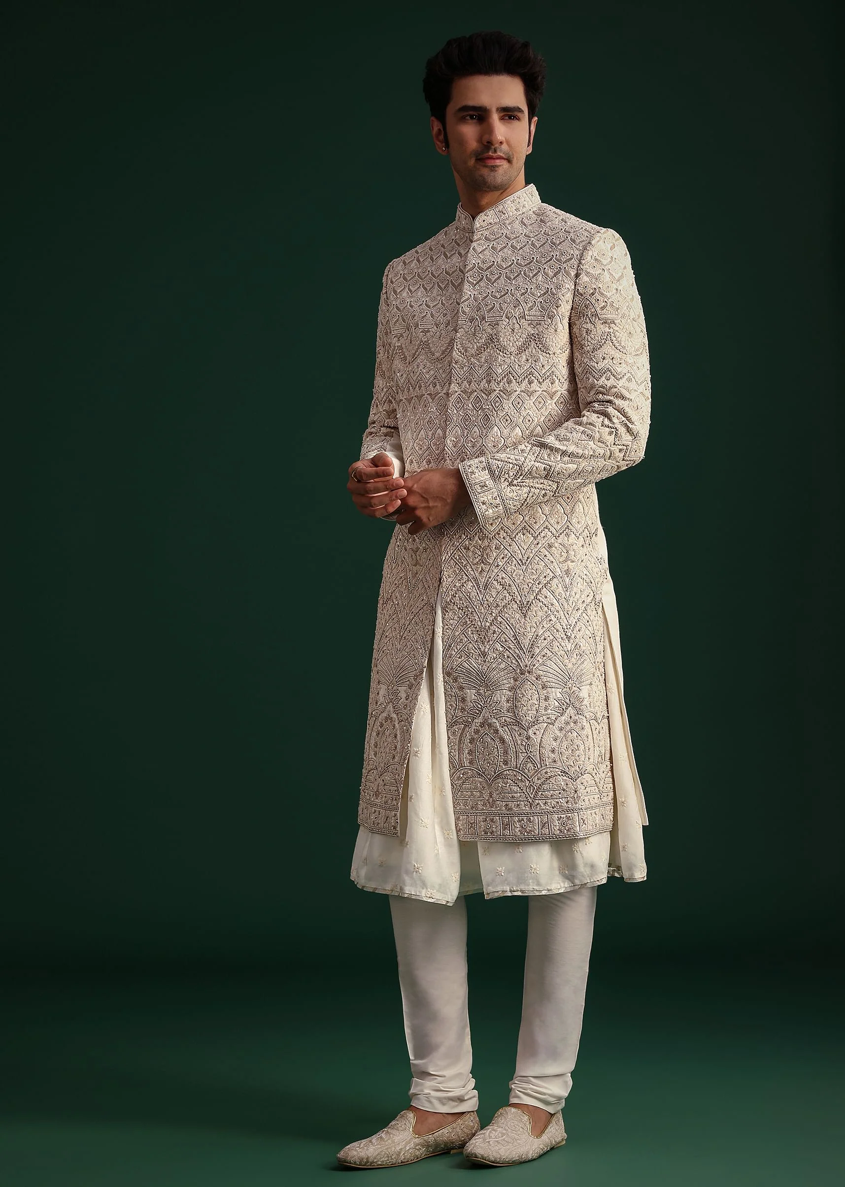 Off White Silk Threadwork Sherwani Suit With Dupatta And Mala - Image 6