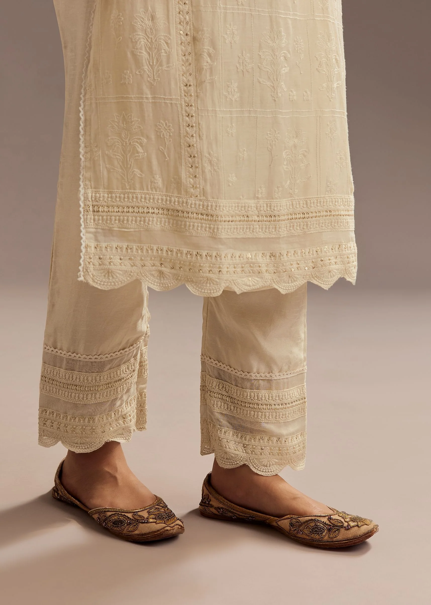 Off White Thread Motiwork Chanderi Kurta Dupatta Set - Image 6