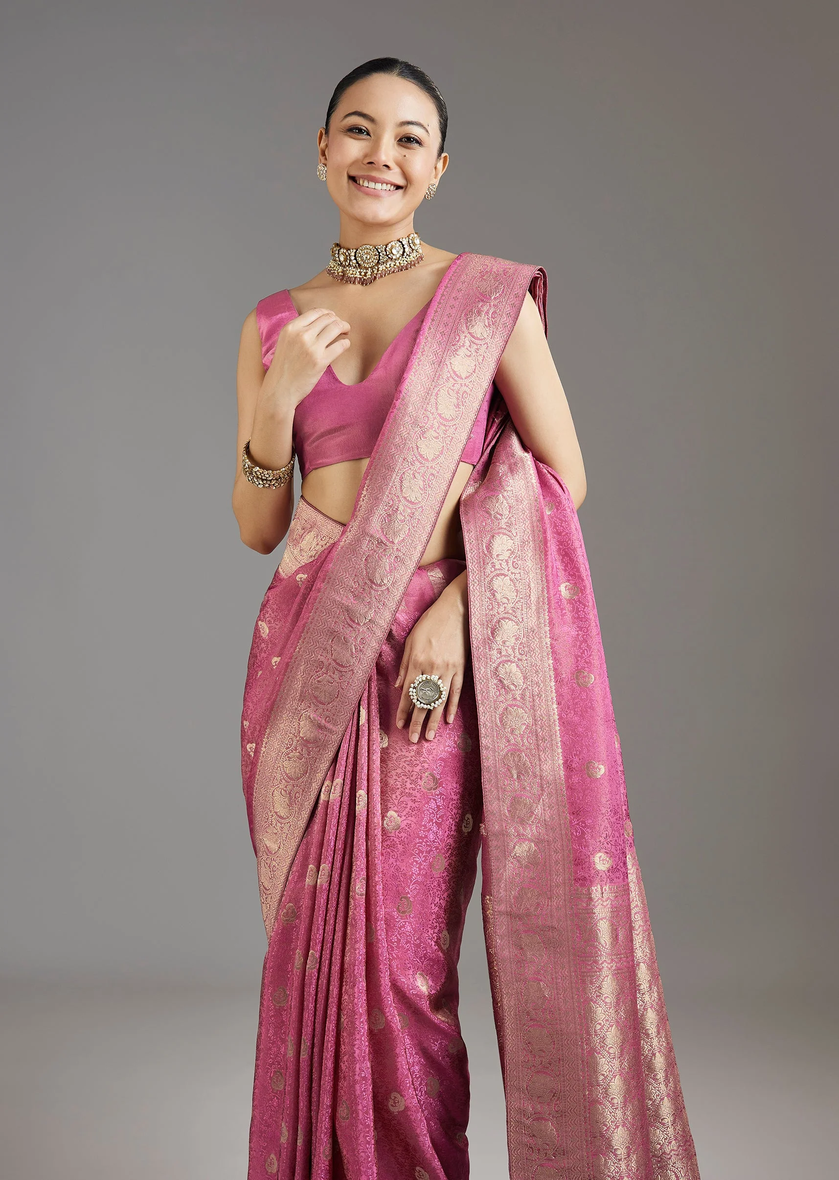 Onion Pink Dola Silk Jacquard Saree - Image 5