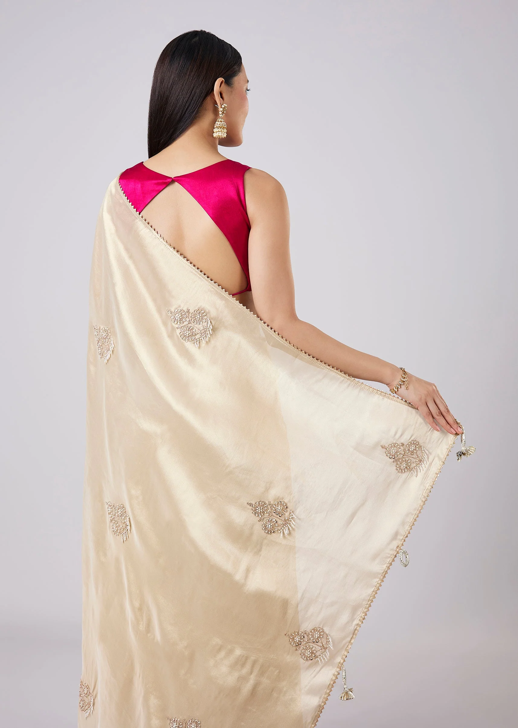 Pastel Cream Solid Saree with Border and Blouse - Image 6