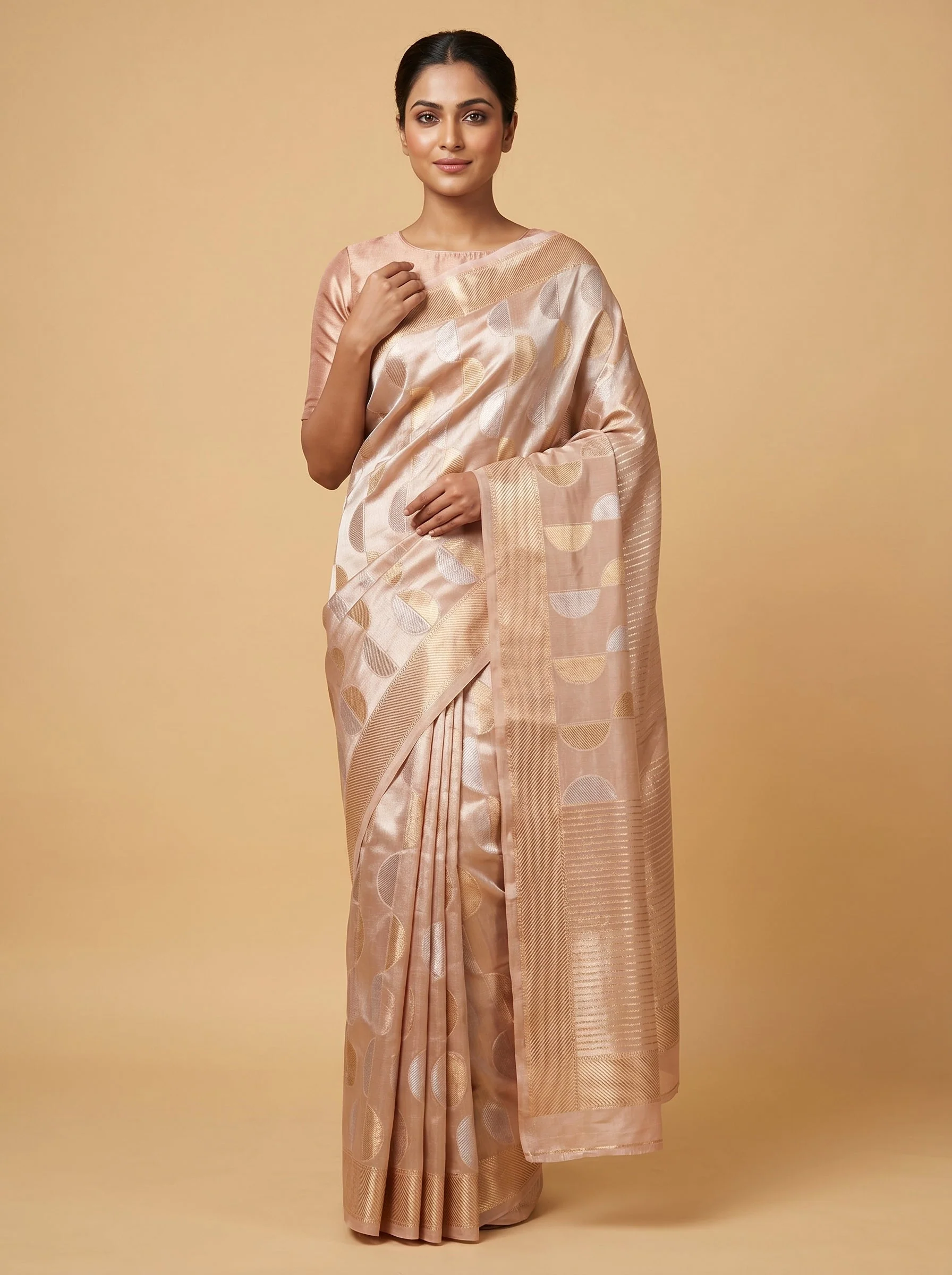 Peach Light Warmth Handloom Saree