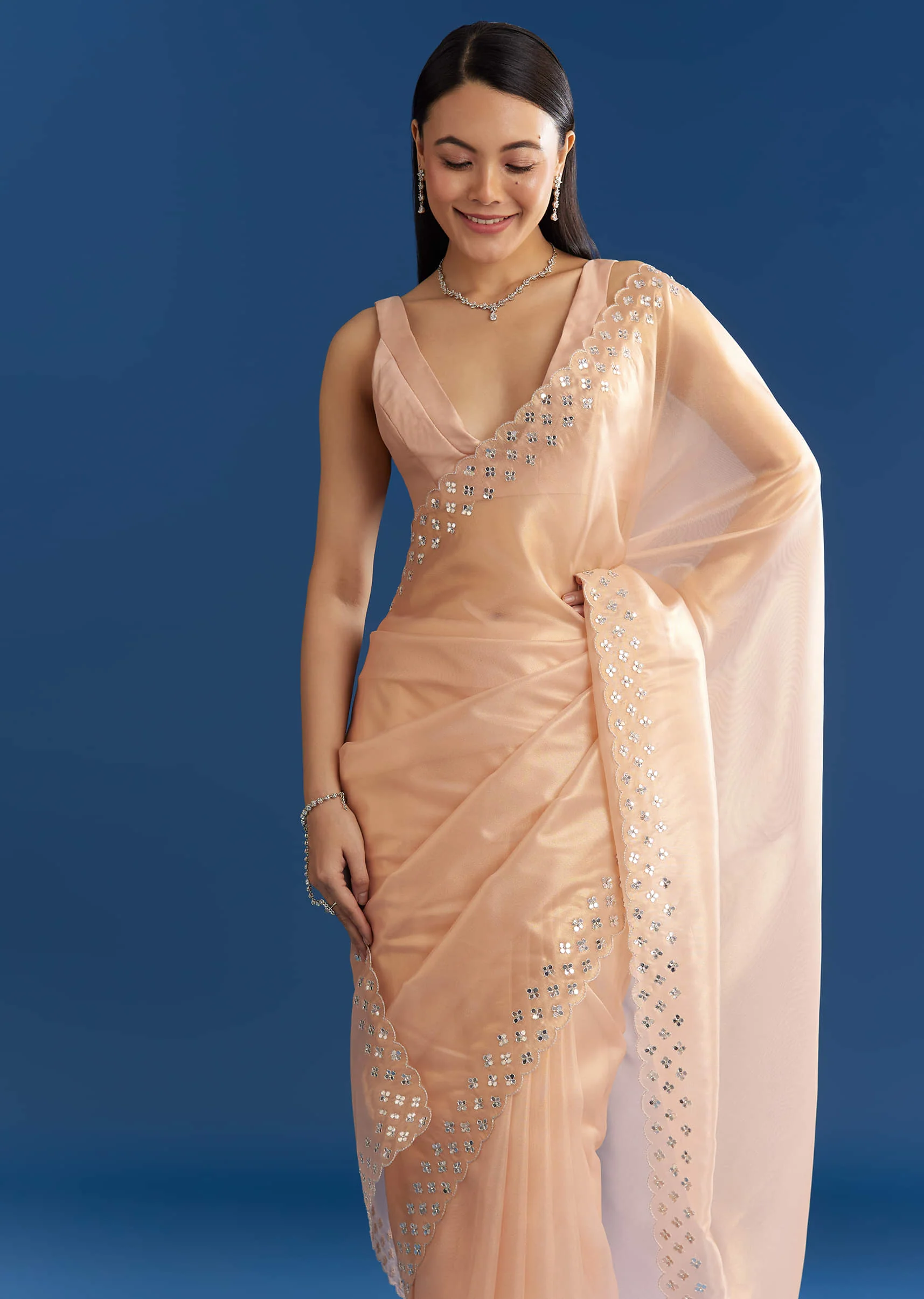 Peach Organza Tissue Saree With Cutdana Embellished Border - Image 2
