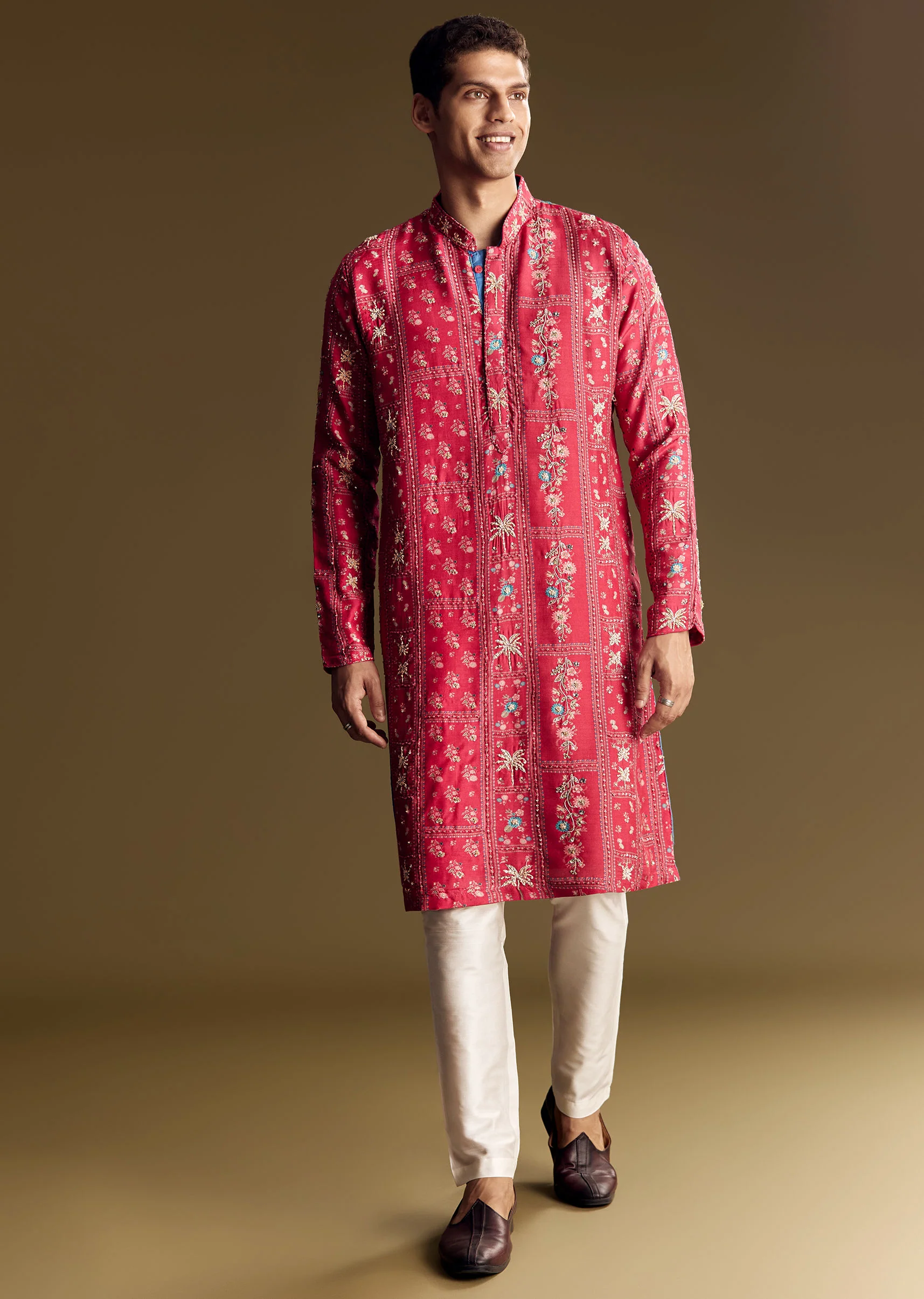 Pink Silk Kurta Set With Resham And Sequin Work - Image 2