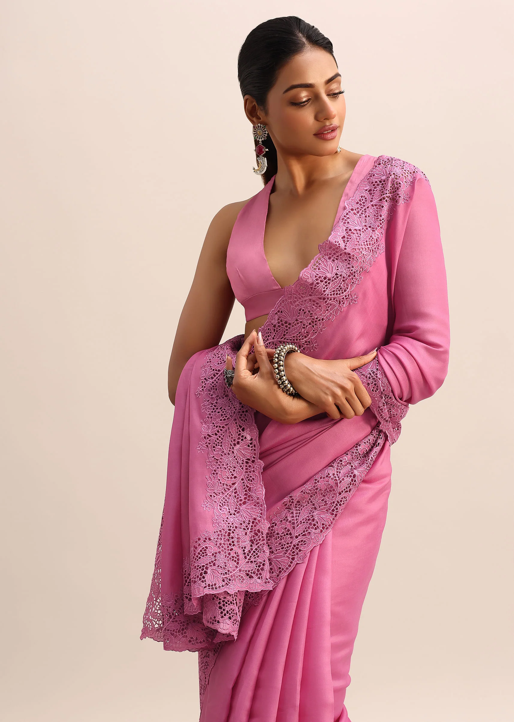 Pink Tussar Silk Saree With Thread And Cutwork On Border Pallu With Unstitched Blouse - Image 5