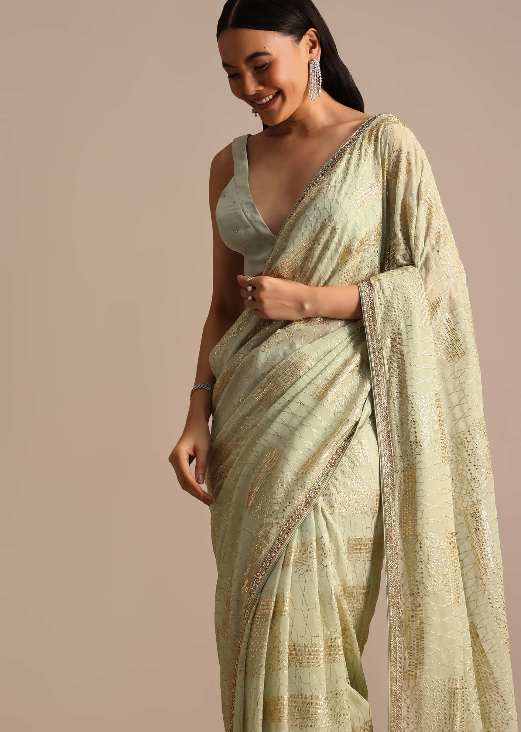 Pista Green Embroidered Georgette Saree With Unstitched Blouse - Image 5