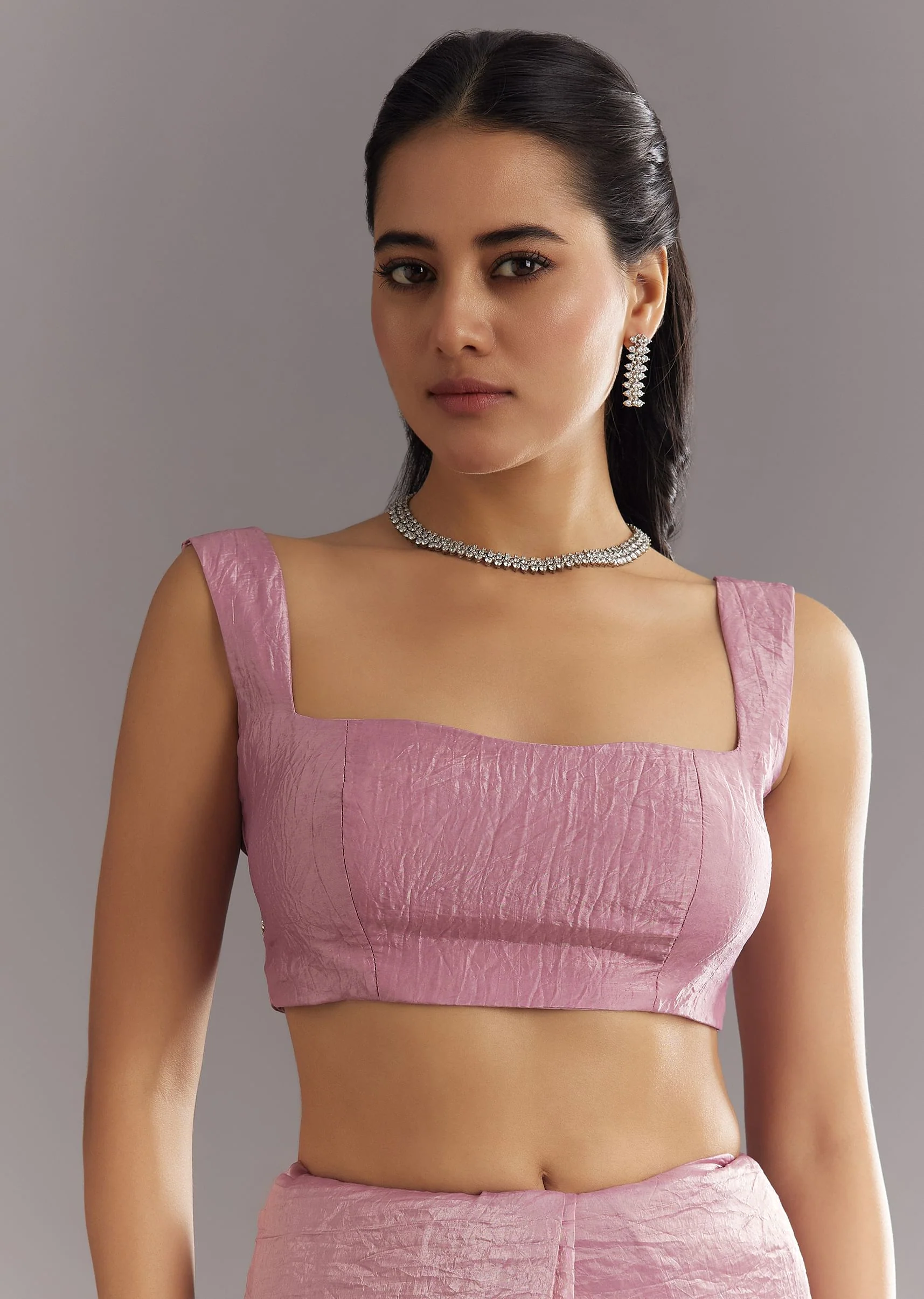 Purple Crushed Tissue Saree With Stone Embellishment And Embroidered Border - Image 7