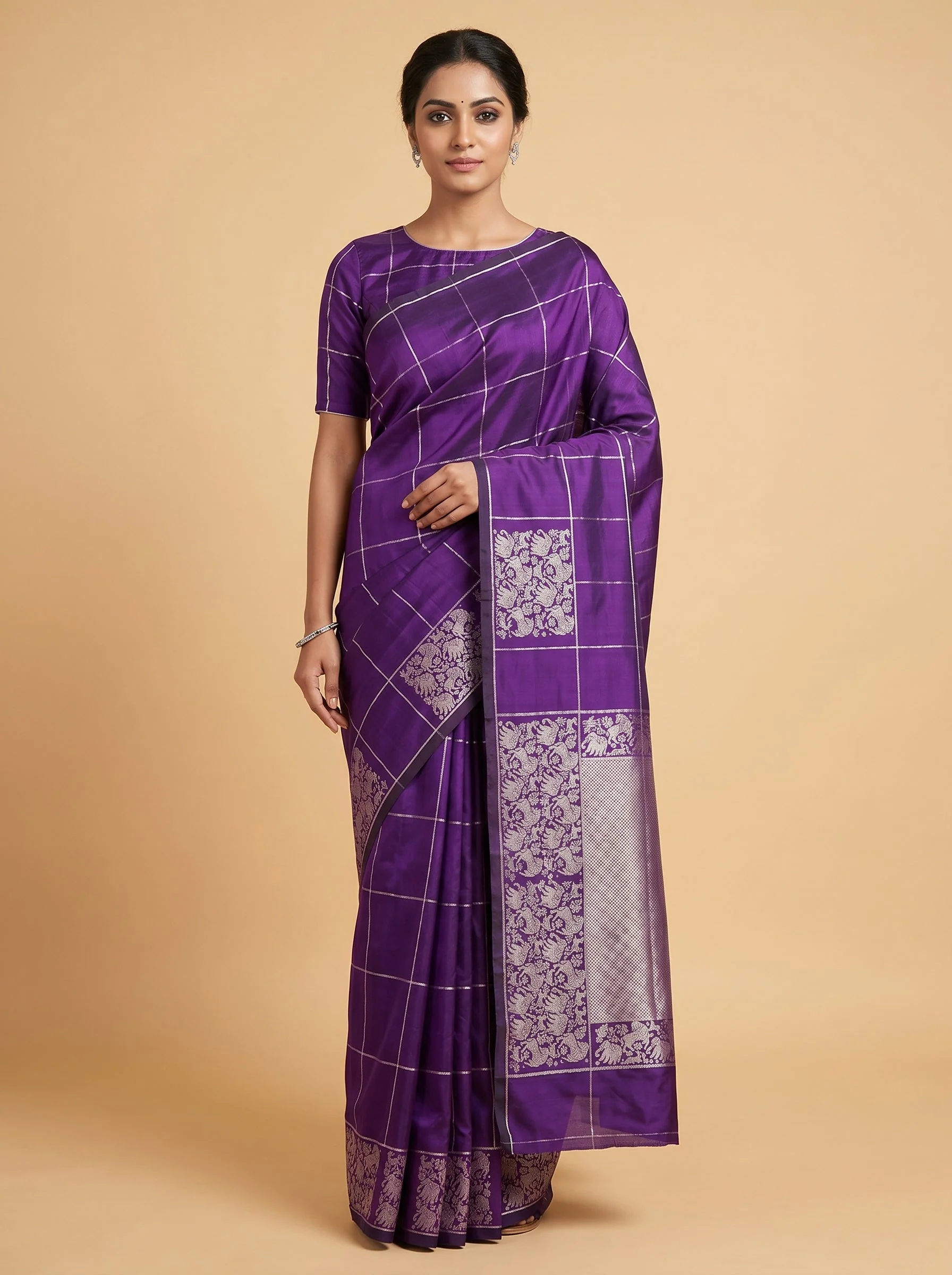 Purple Handloom Saree with Majestic Pattern