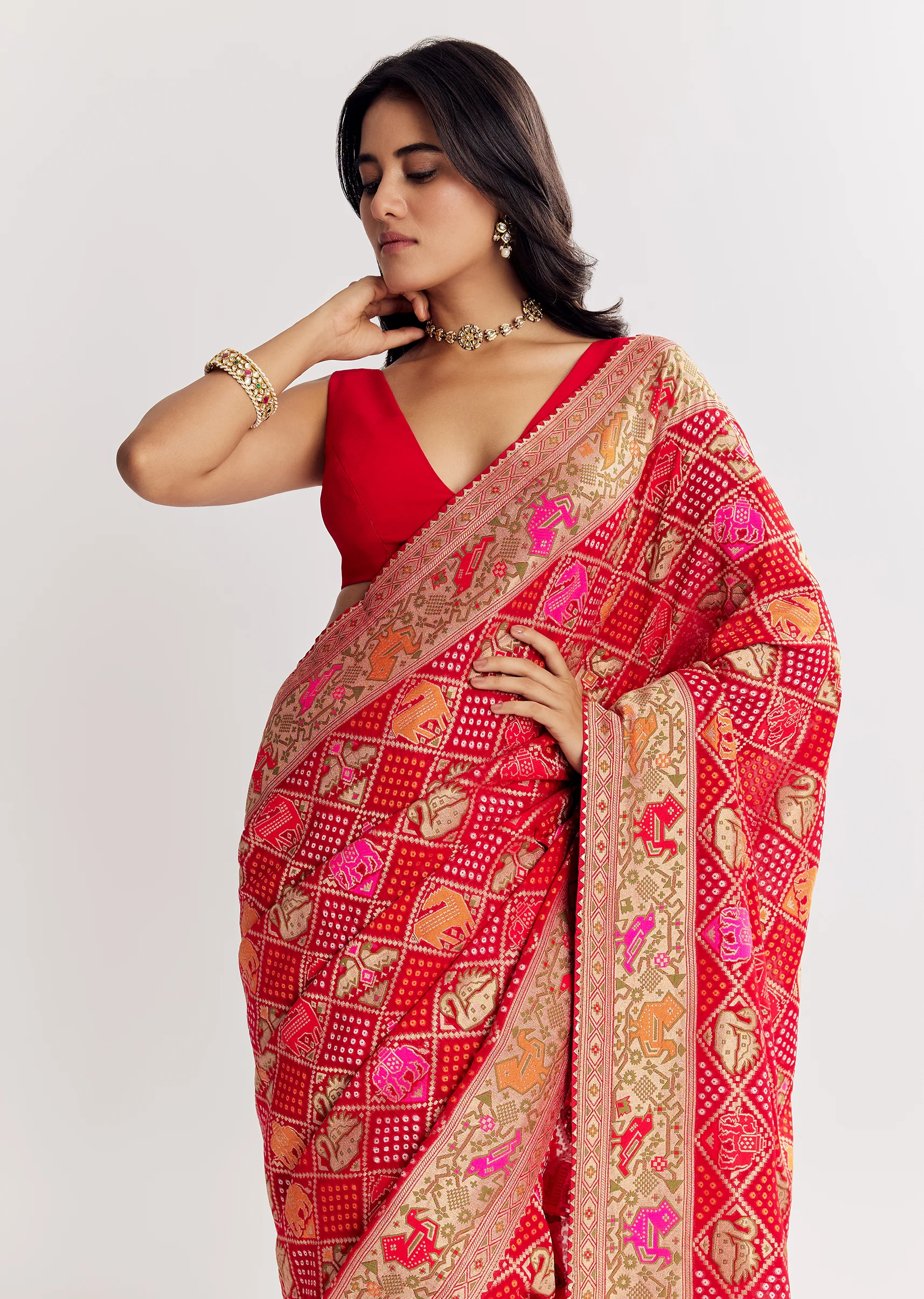 Red Dola Silk Bandhani Saree With Multicolor Animal Motifs And Gota Border - Image 4