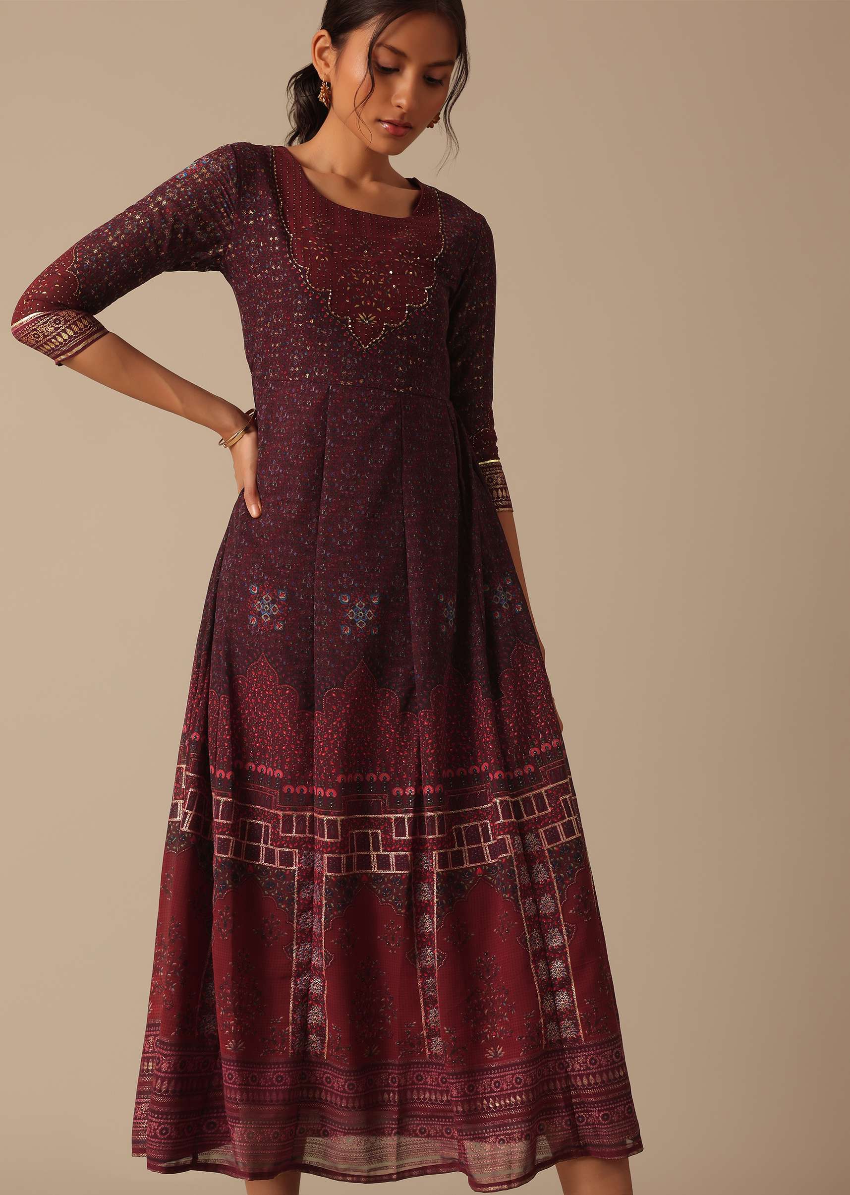 Red Foil Printed Kurta With Sequin Work - Image 4