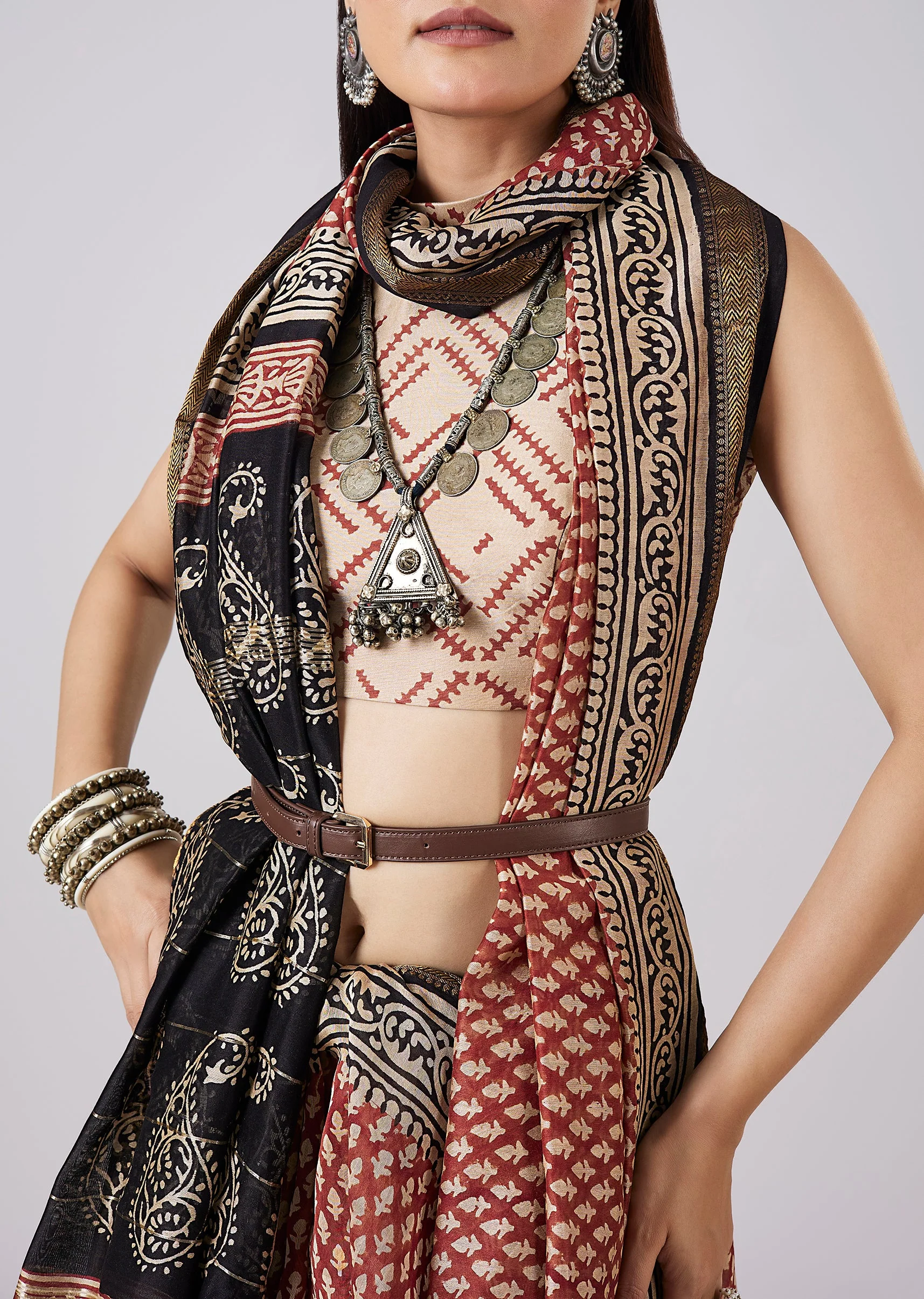 Red Hand Painted Motif Saree with Stitched Blouse - Image 2