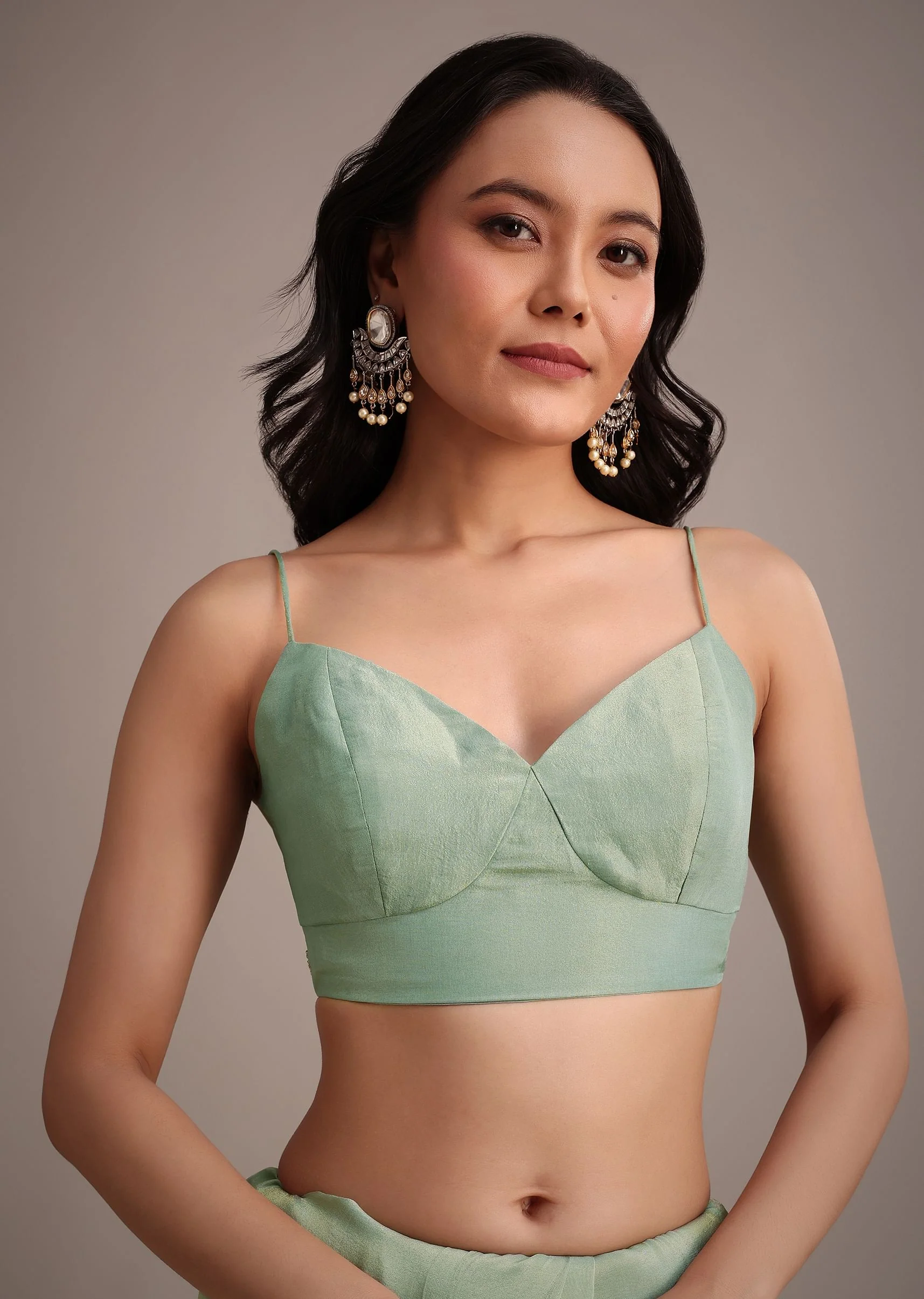 Sea Green Tissue Saree With Cutdana Embellished Border - Image 7