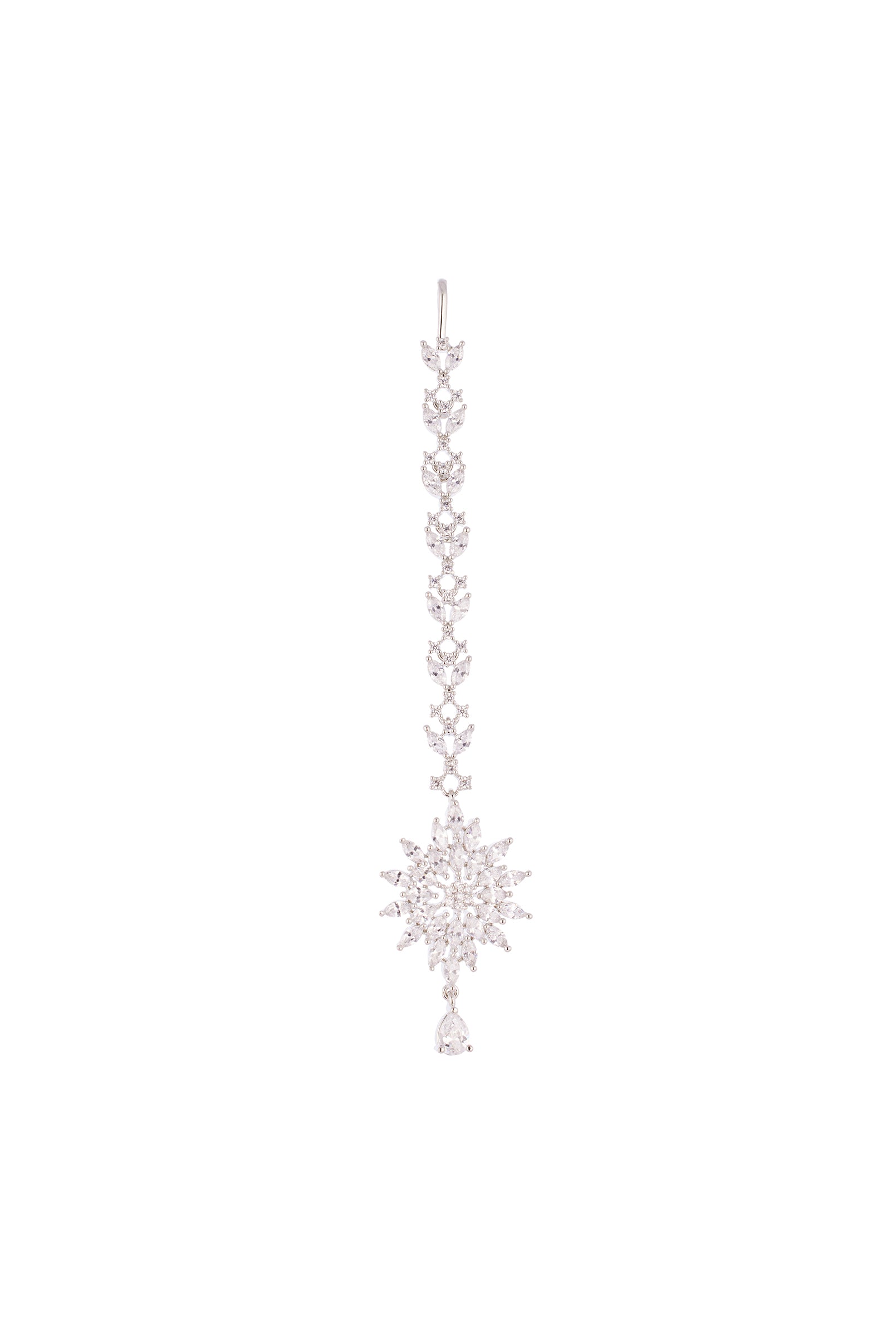 Silver Finish Maangtikka With Elegant Detail - Image 2