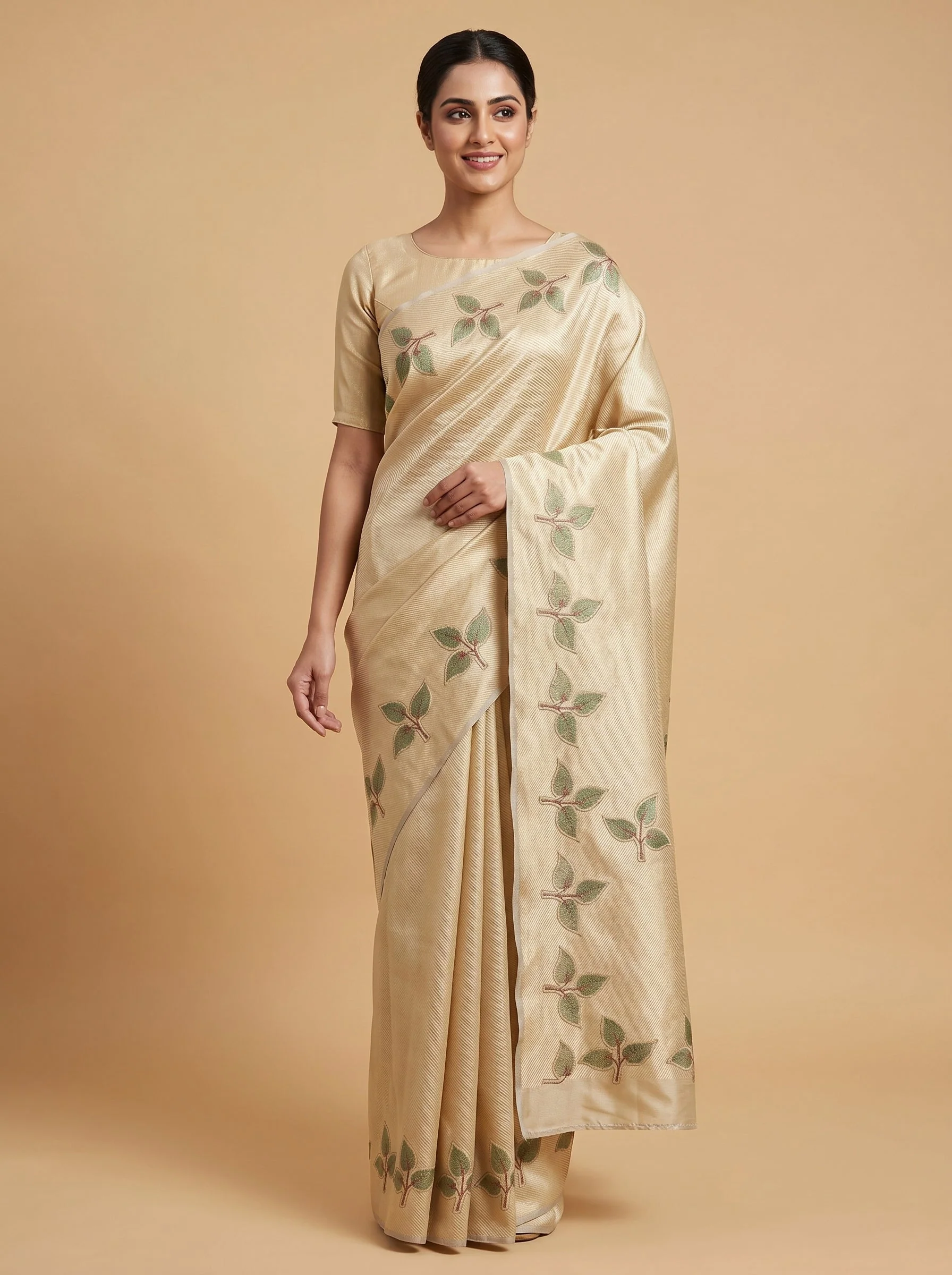 Silver Gleam Silver-Gold Handloom Saree