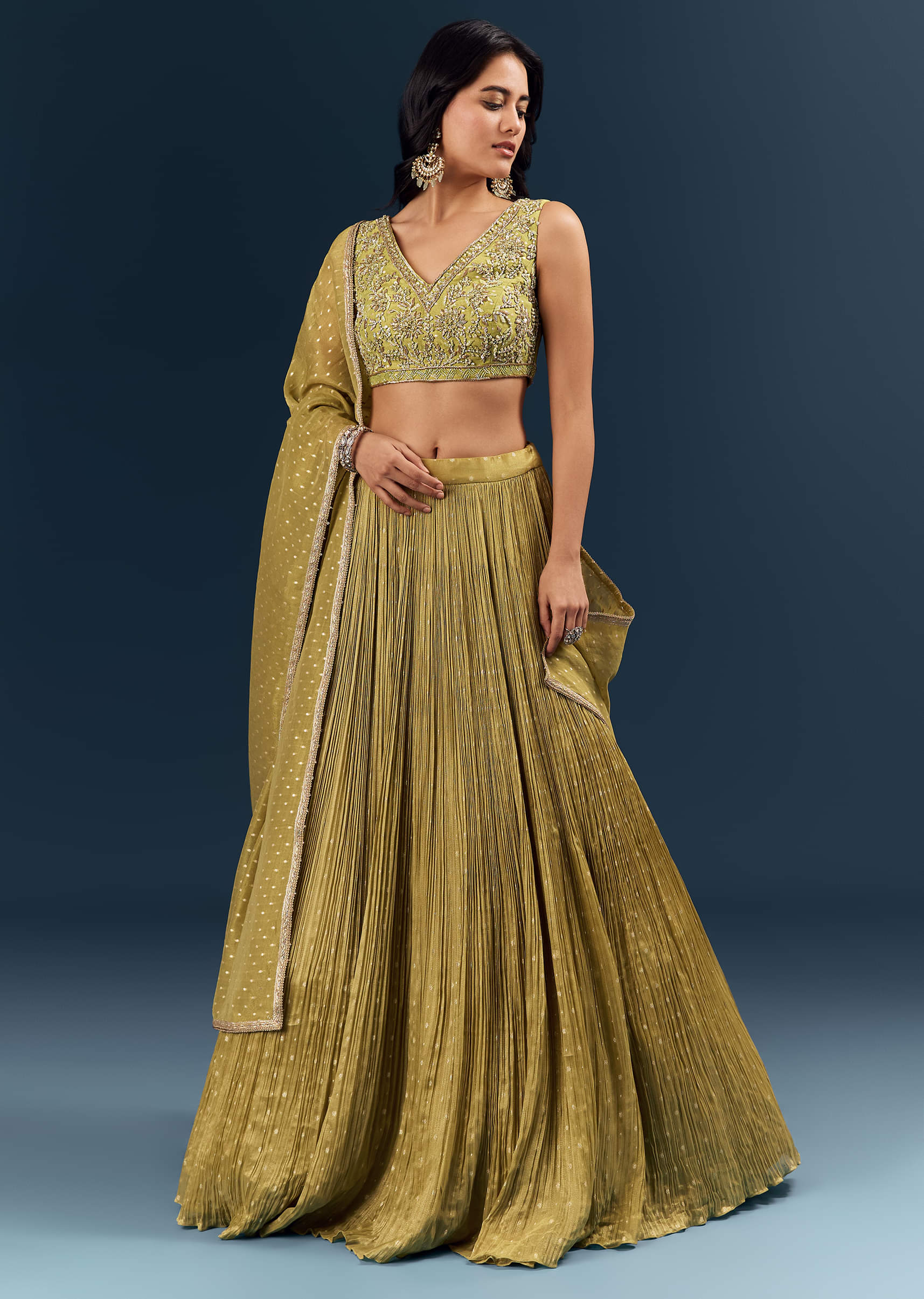 Solid Green Banarasi Silk Bridesmaid Lehenga With Intricate Hand Embroidery - Image 4