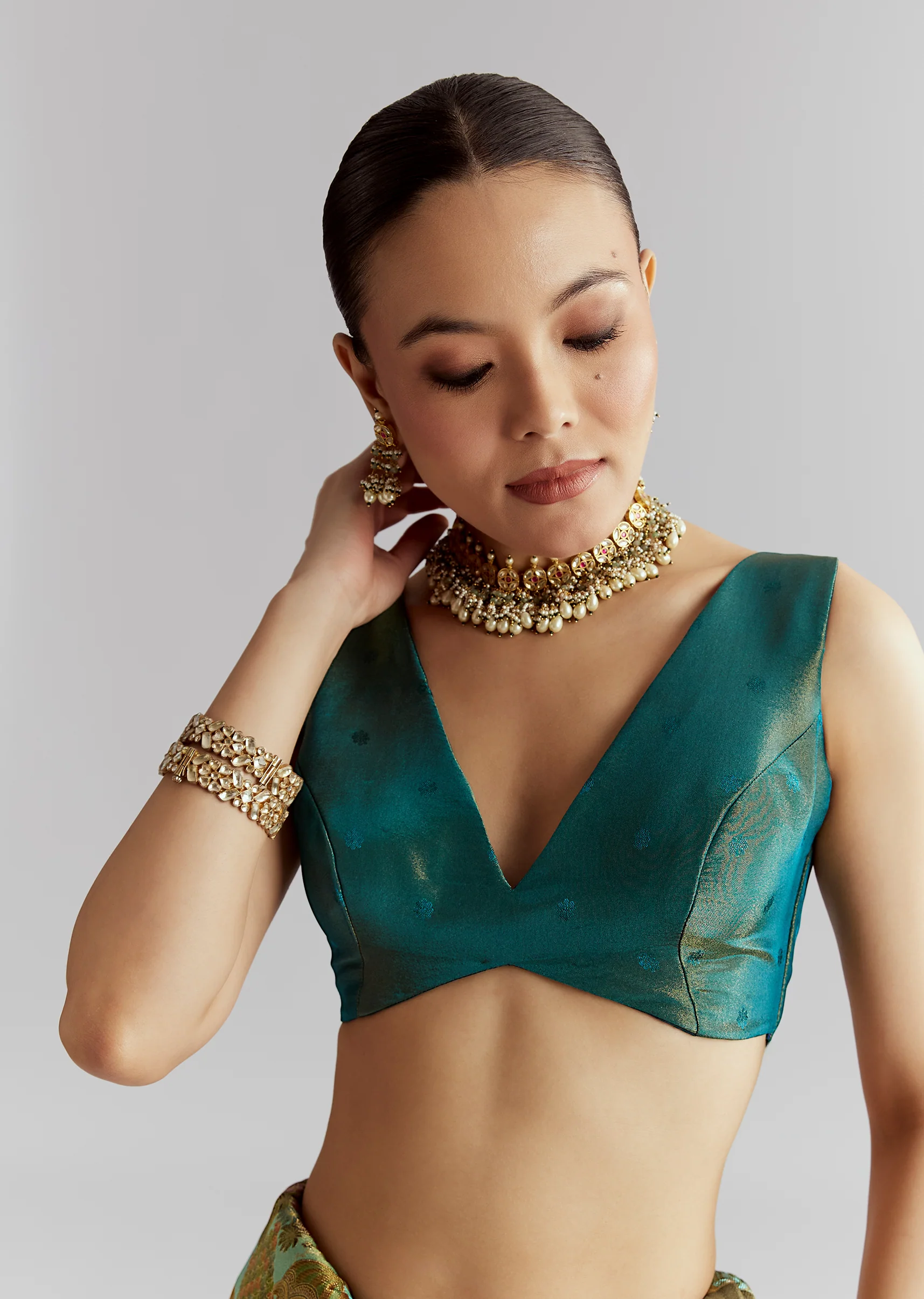 Teal Blue Satin Silk Woven Saree With Digital Historical Print - Image 7