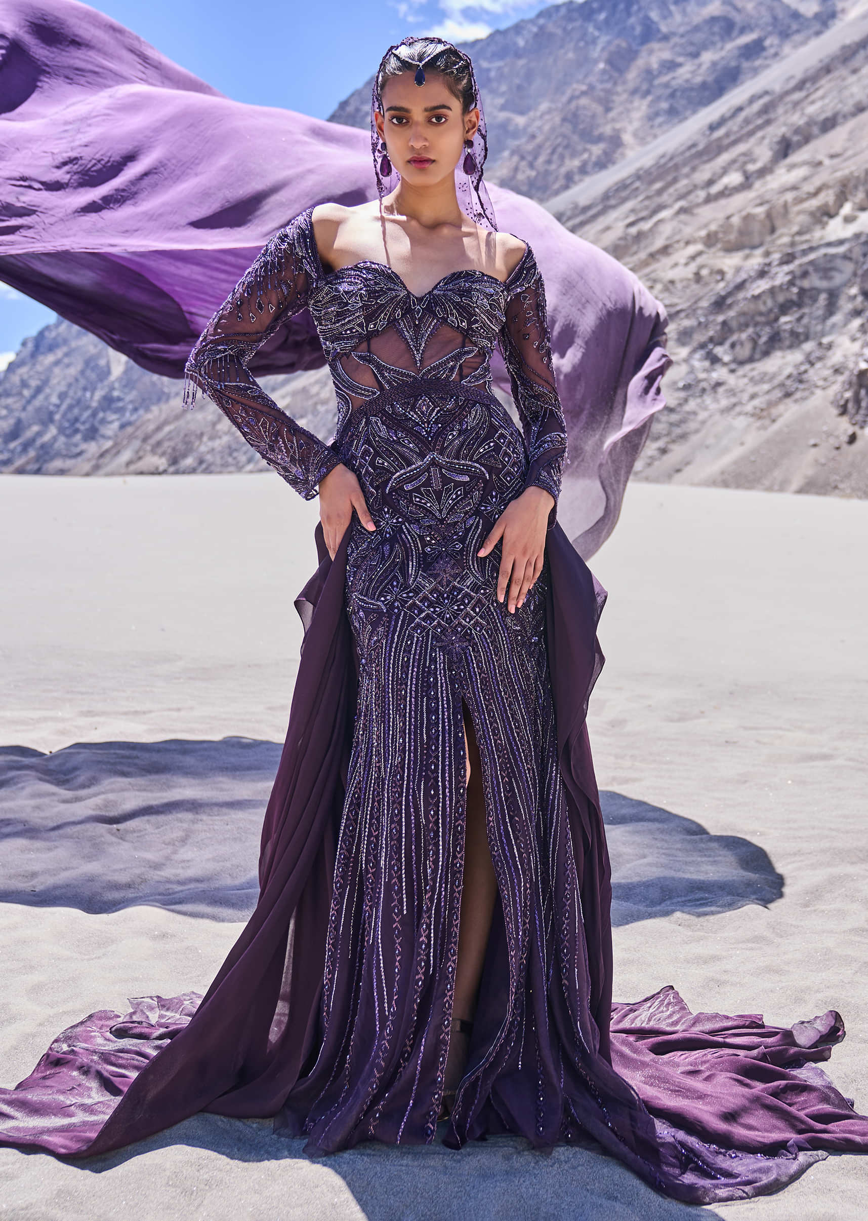Violet Embroidered Fitted Slit Gown With Sweetheart Neckline - Image 3