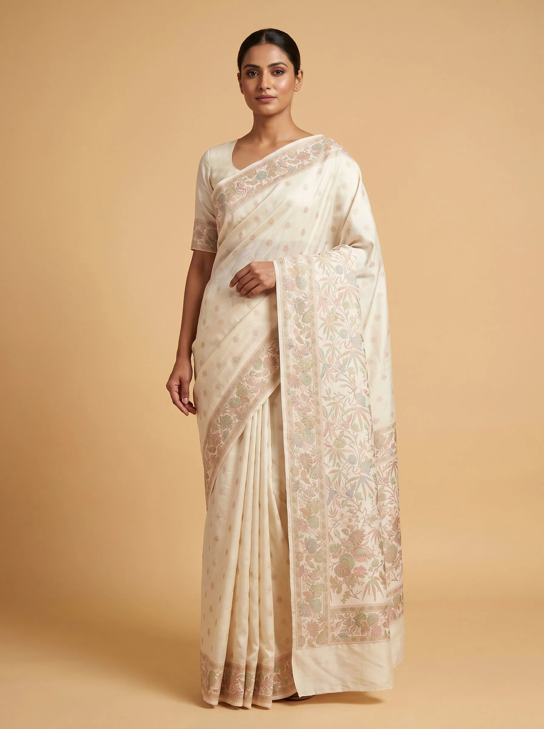 White Handloom Saree with Pure Loom Finish