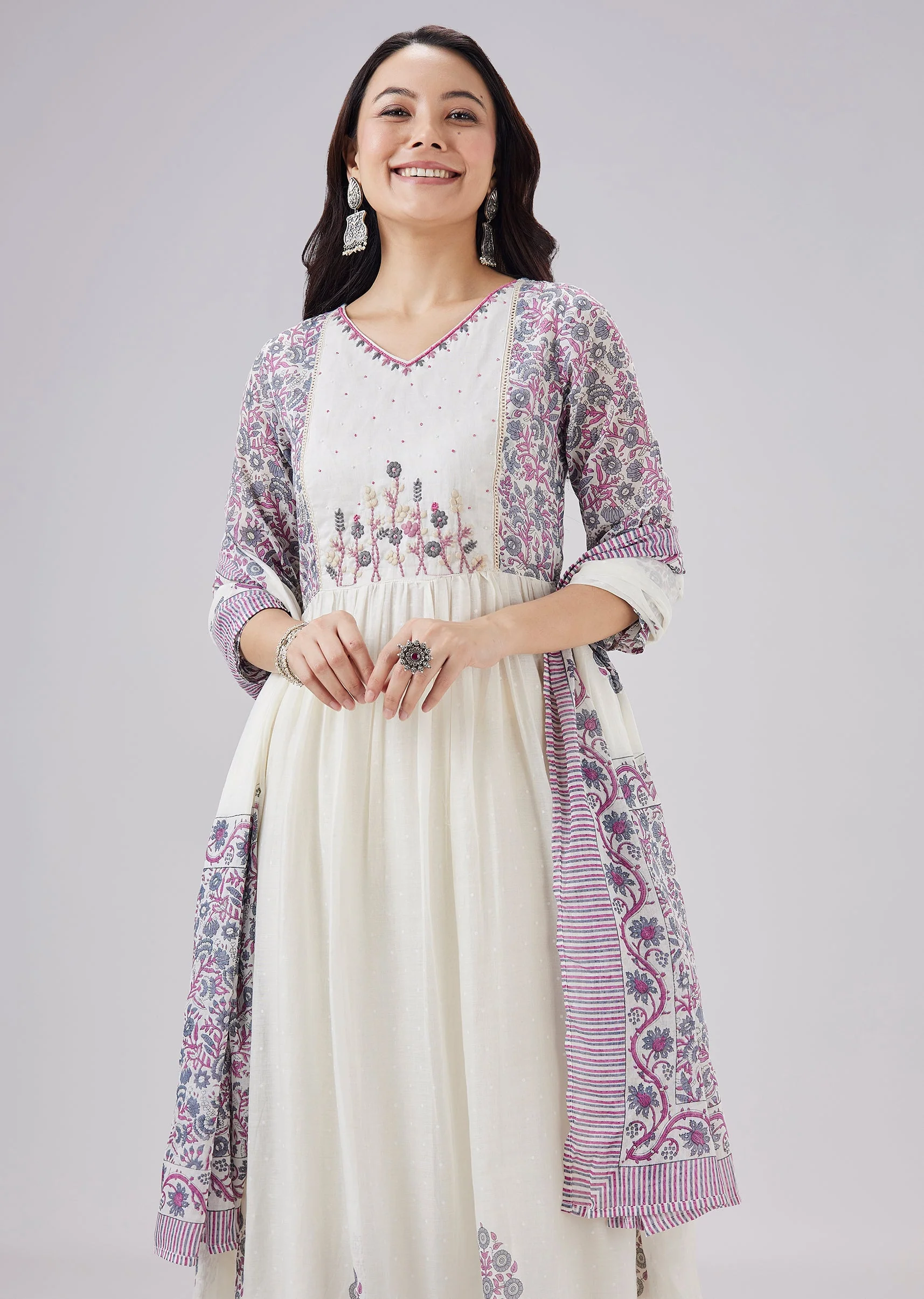 White Printed Mulmul Cotton Anarkali Set With Dupatta - Image 4