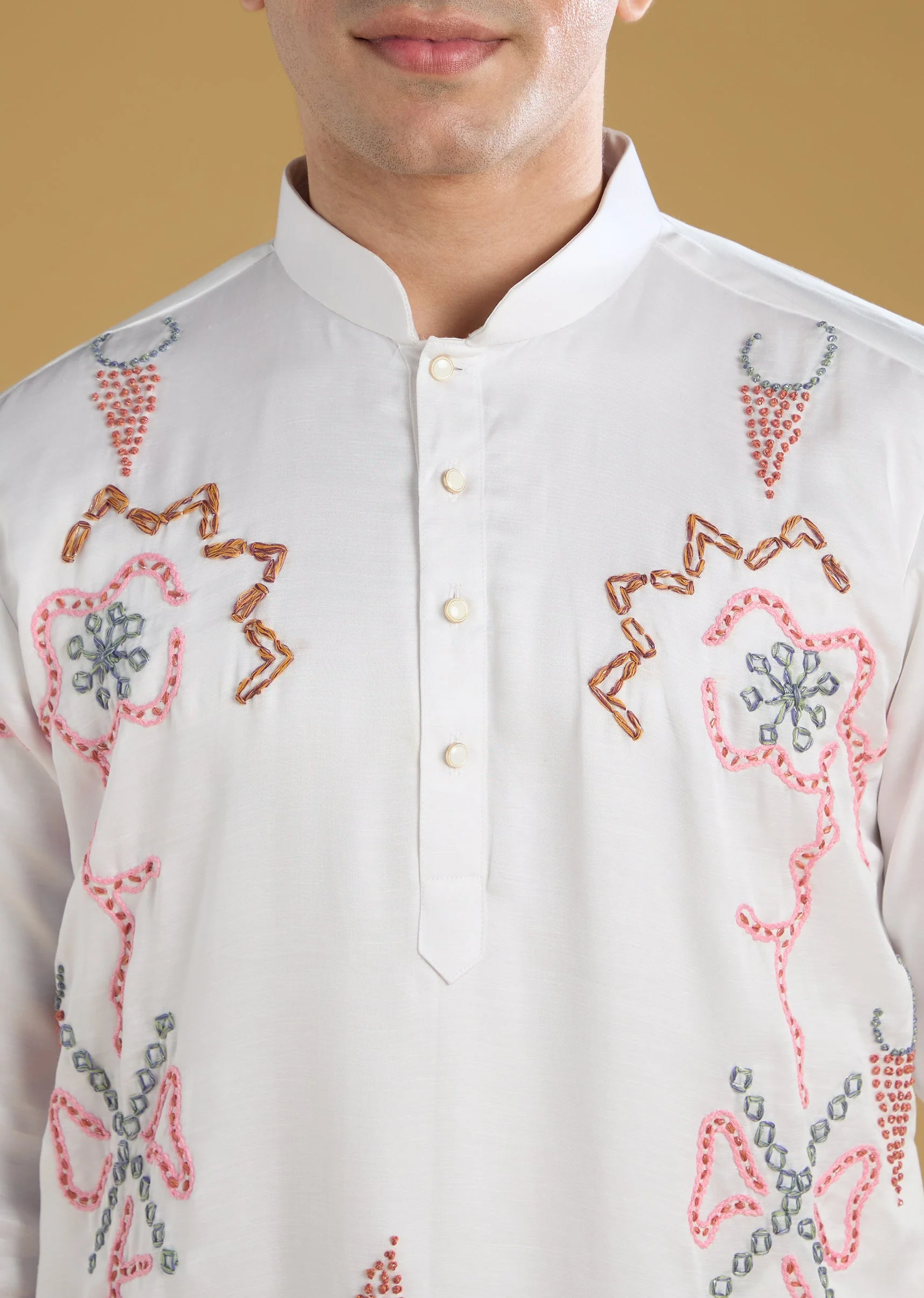 White Silk Threadwork Kurta Set With Pink Hand Dyed Bandhani Dupatta - Image 2