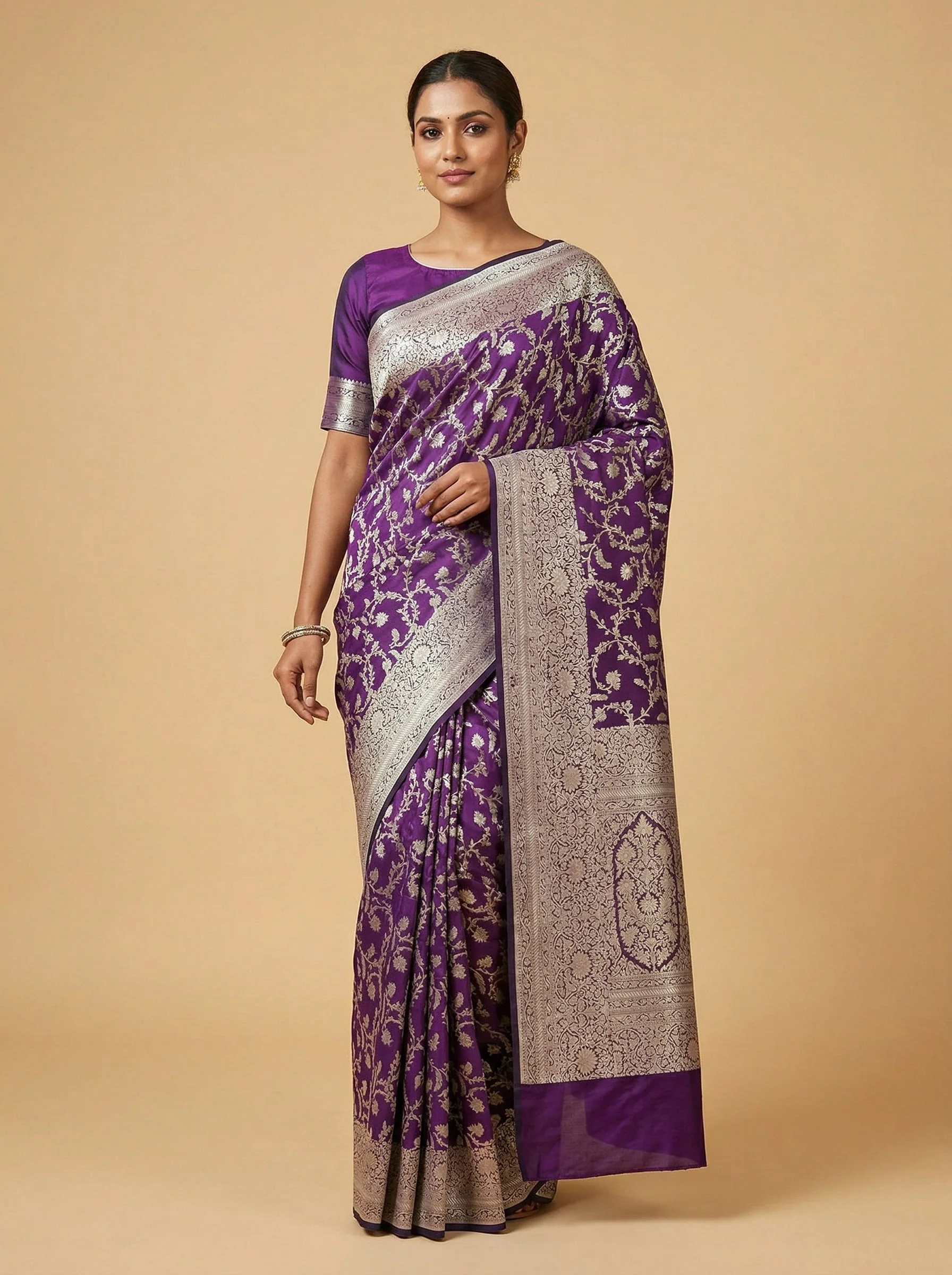 Wine Flowing Handloom Saree