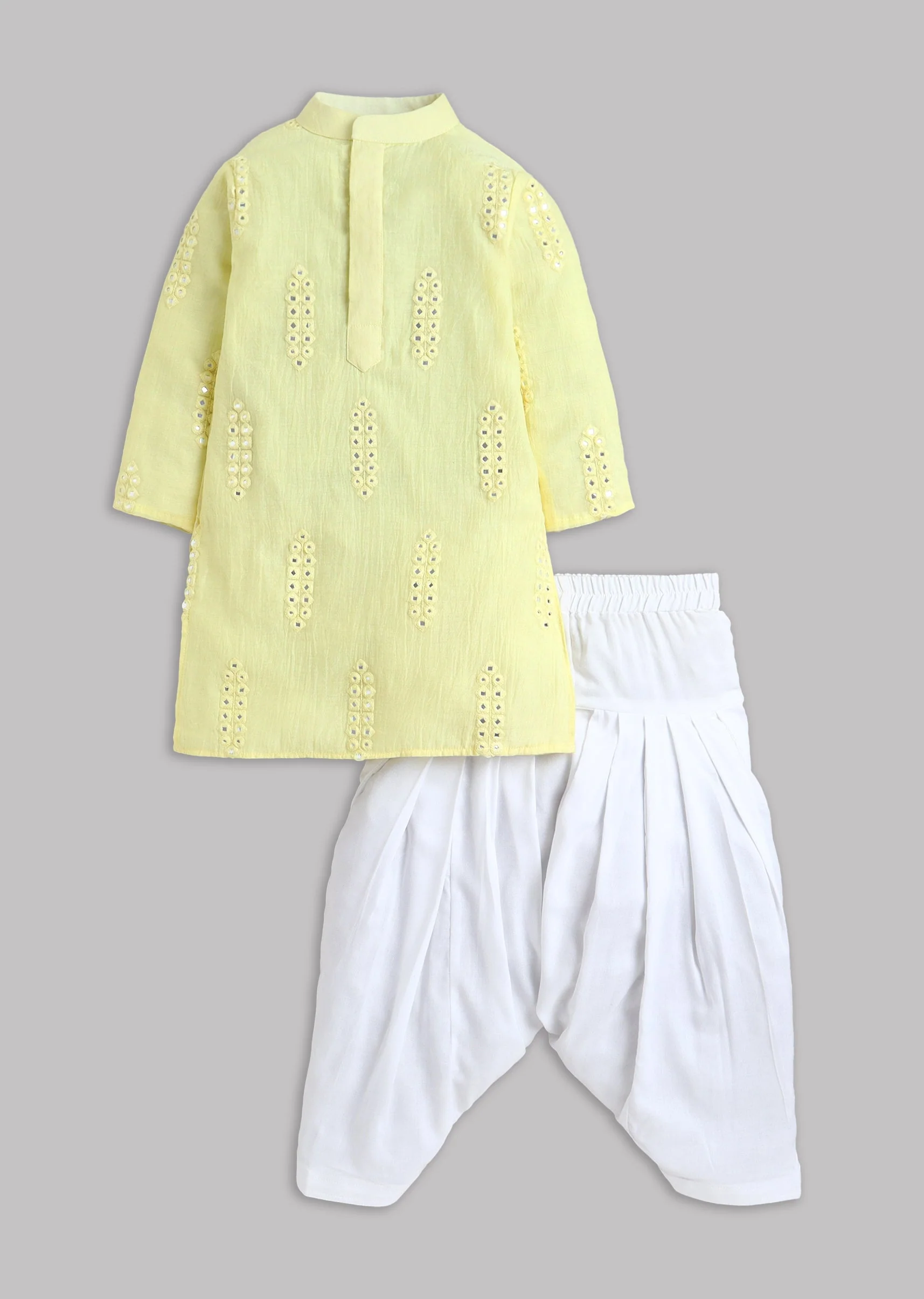 Yellow Chanderi Kurta Set With Embroidery