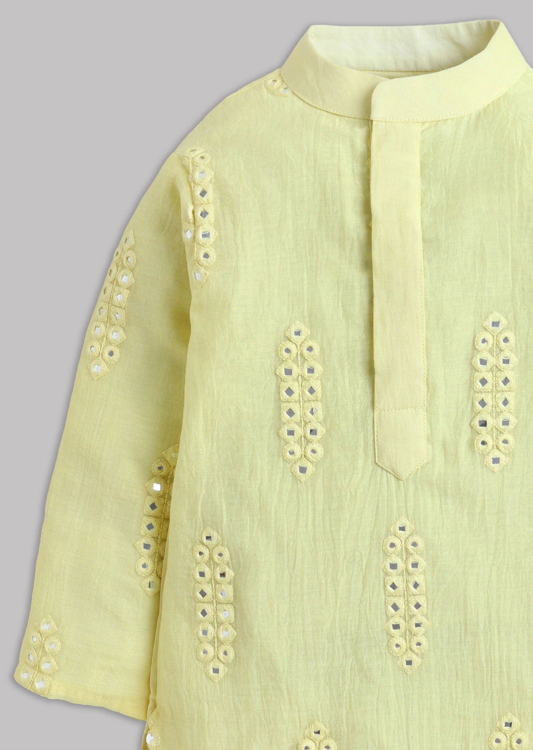 Yellow Chanderi Kurta Set With Embroidery - Image 4