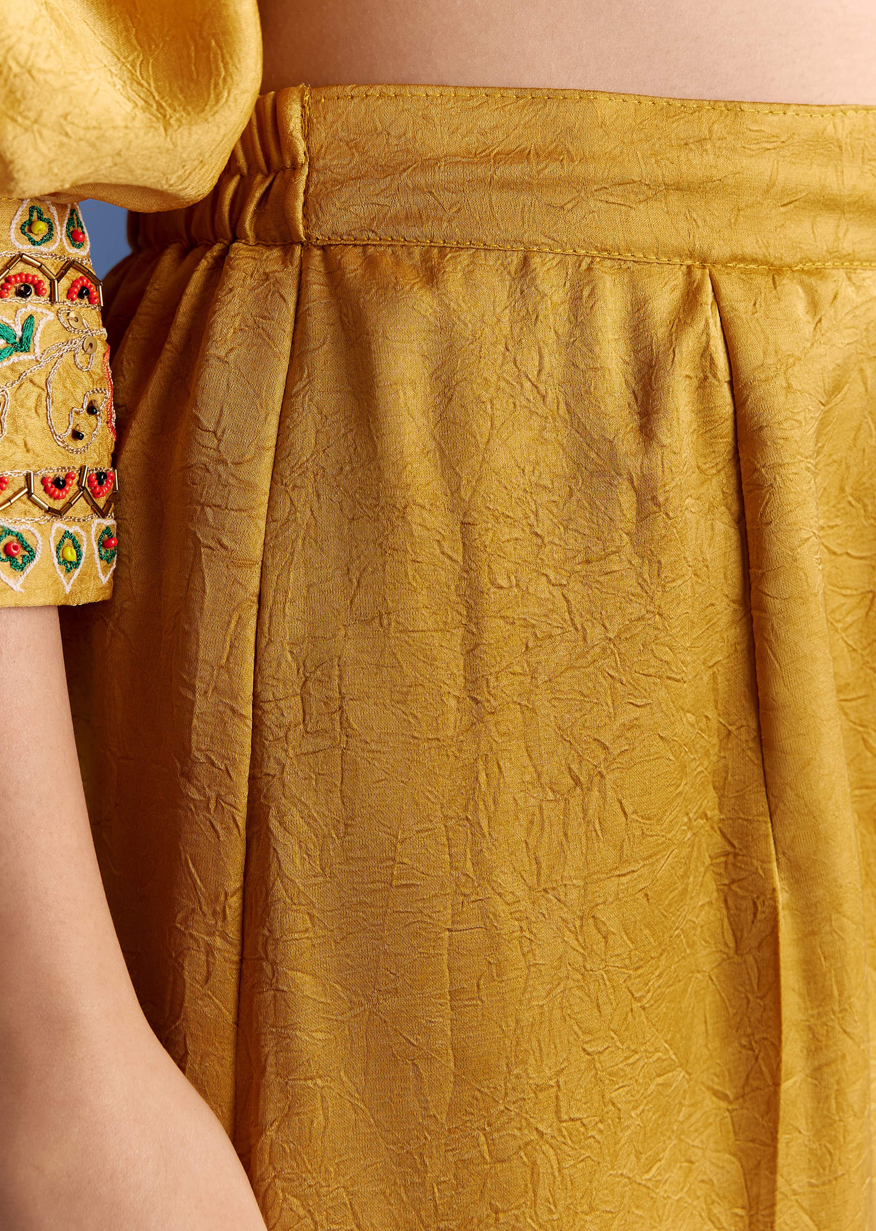 Yellow Crush Silk Kurta Set With Resham And Beads Work - Image 6