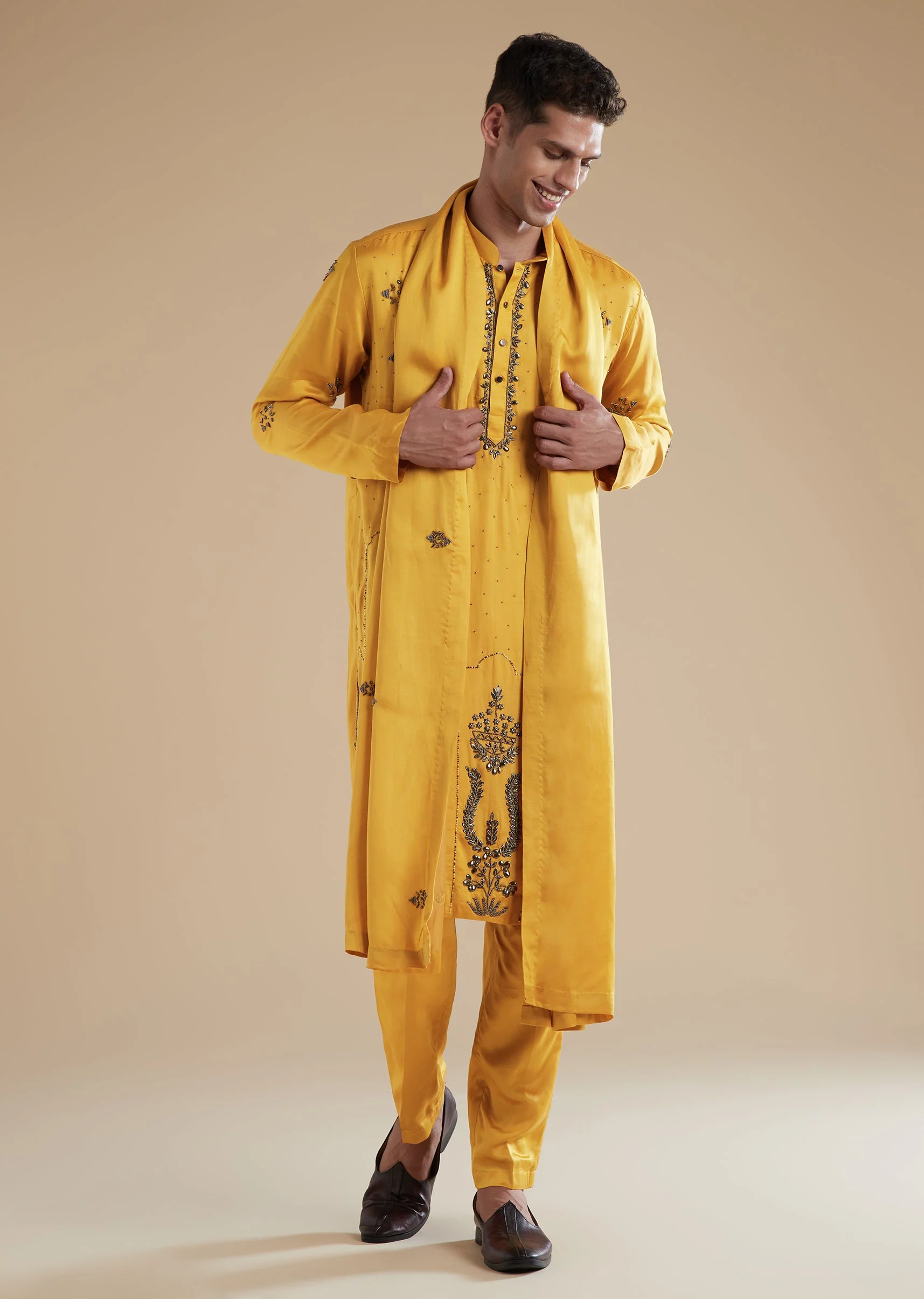 Yellow Linen Satin Mens Kurta Set with Metal Beads Detail Work - Image 3