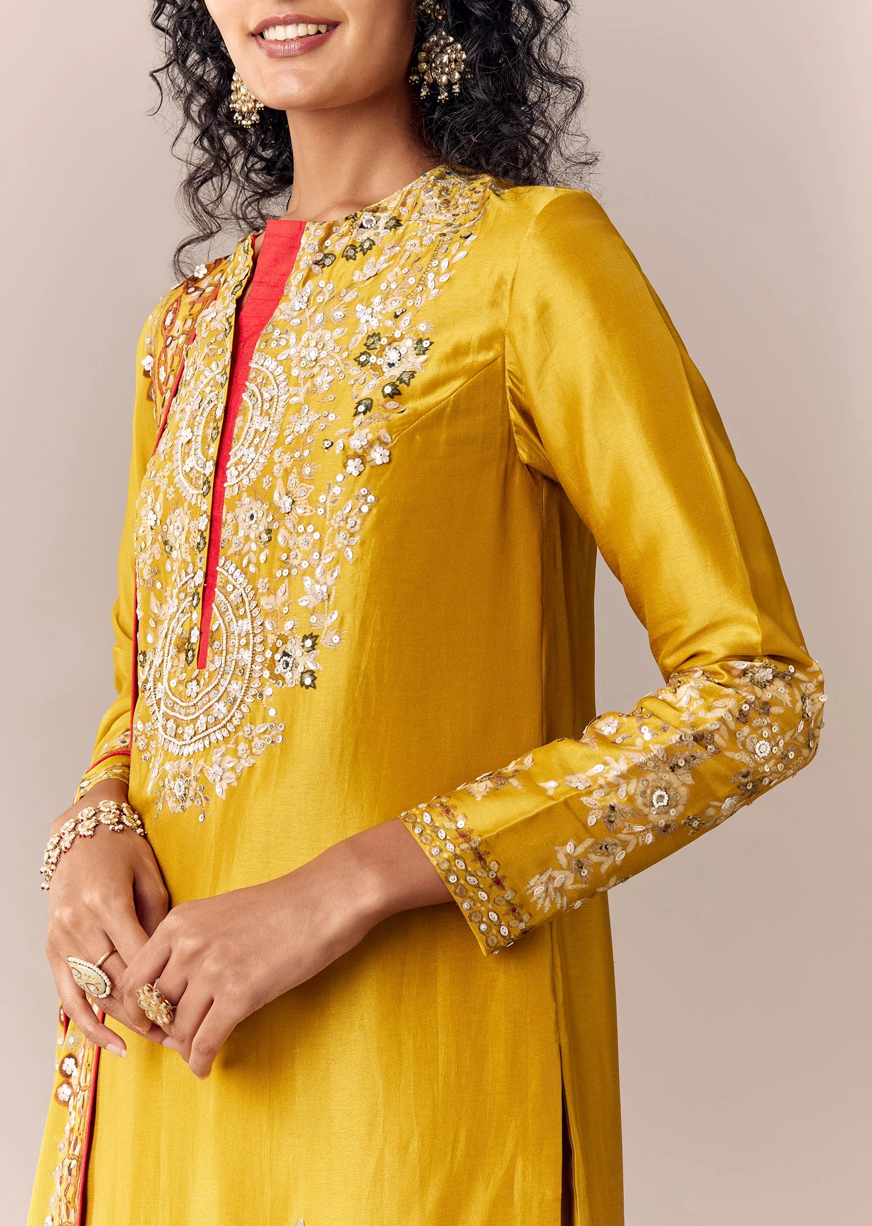 Yellow Printed Kurta Pant Set With Sequin Embroidery - Image 2